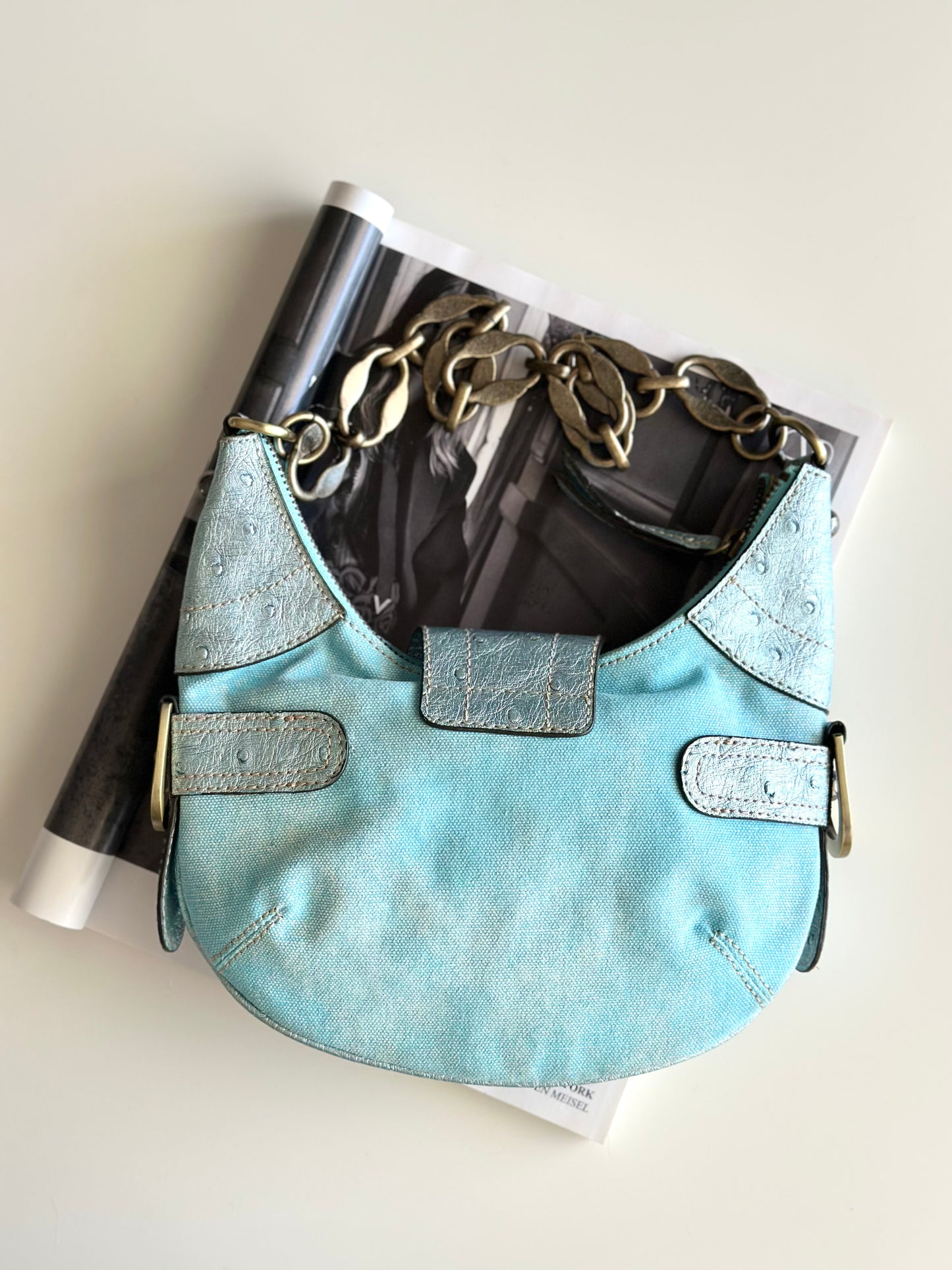 Incredible rare vintage turquoise bag by Guess (2000s)