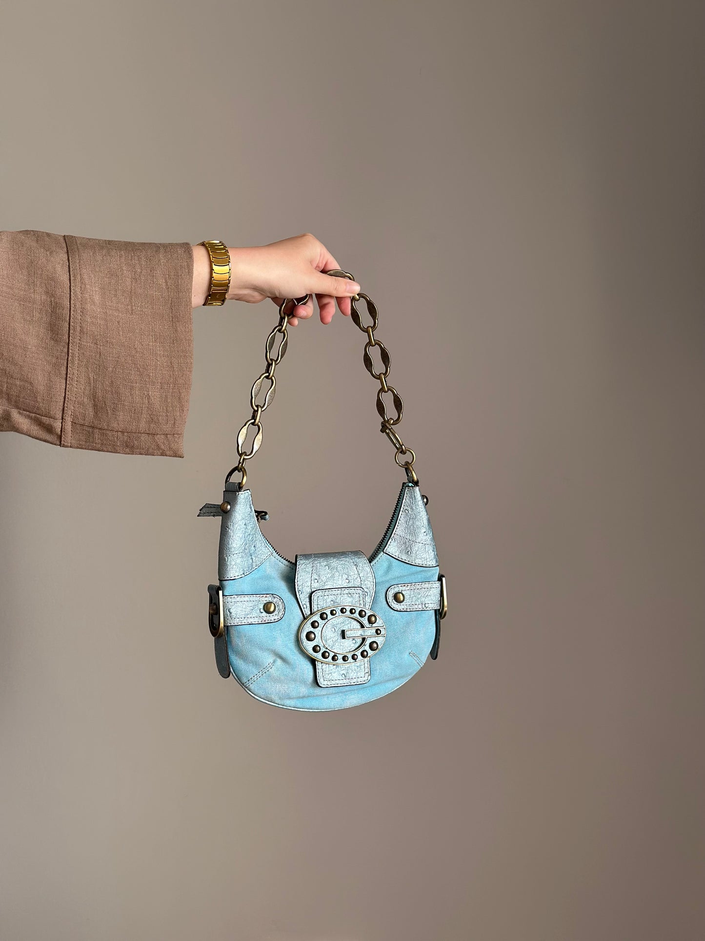 Incredible rare vintage turquoise bag by Guess (2000s)