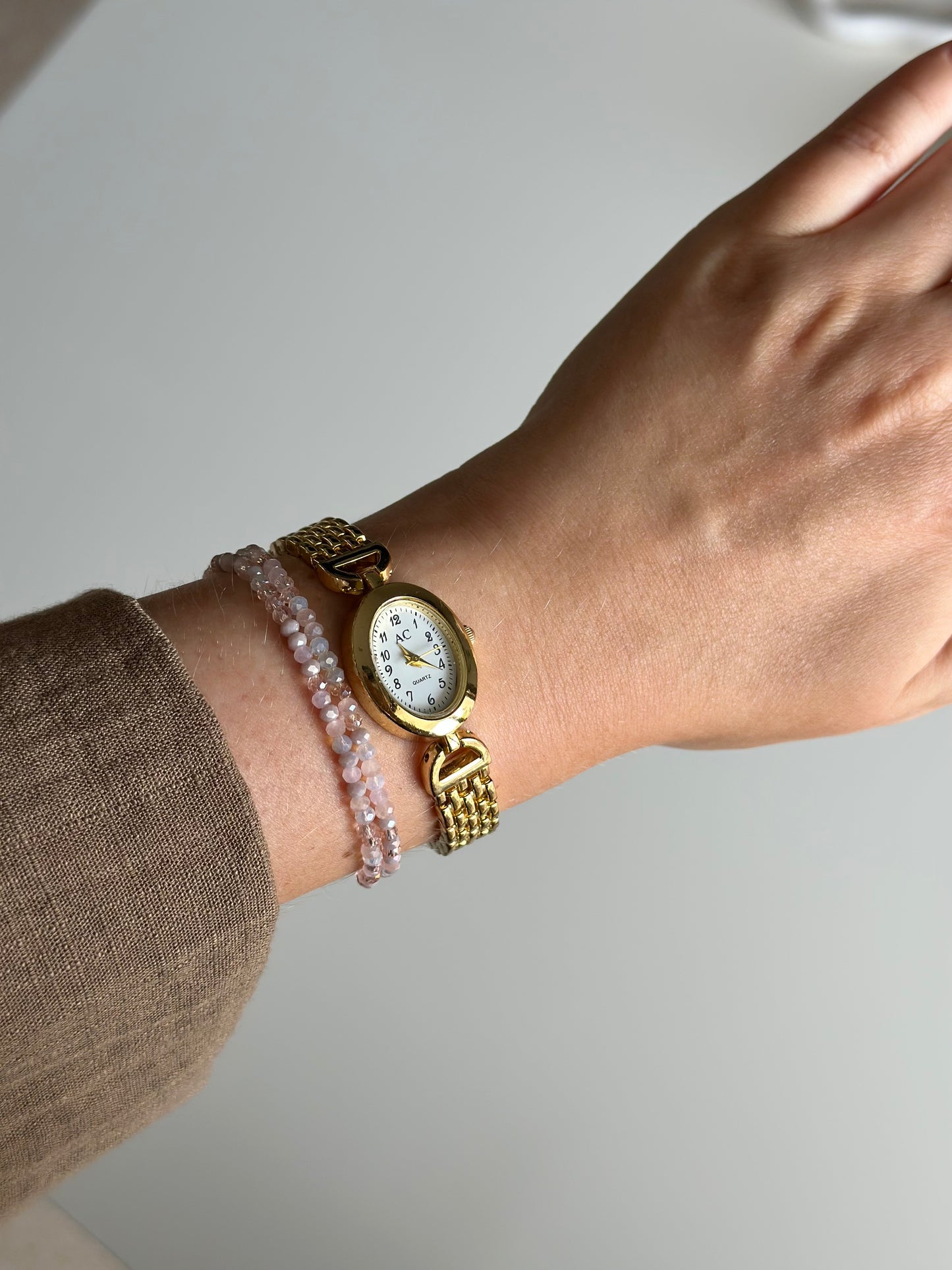 A delicate and timeless vintage watch AC