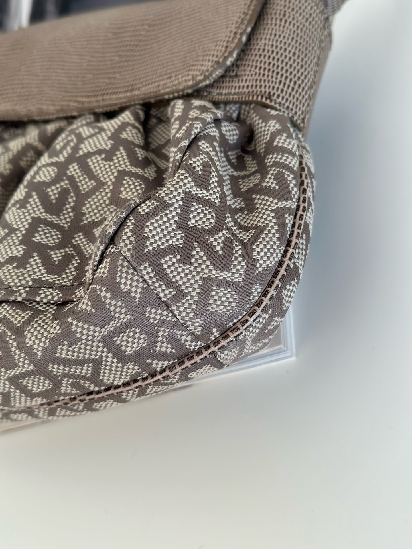 Beautiful vintage monogram bag DKNY