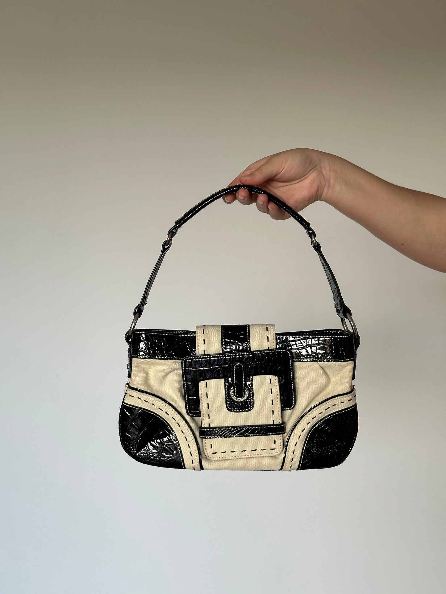 Stylish vintage baguette bag