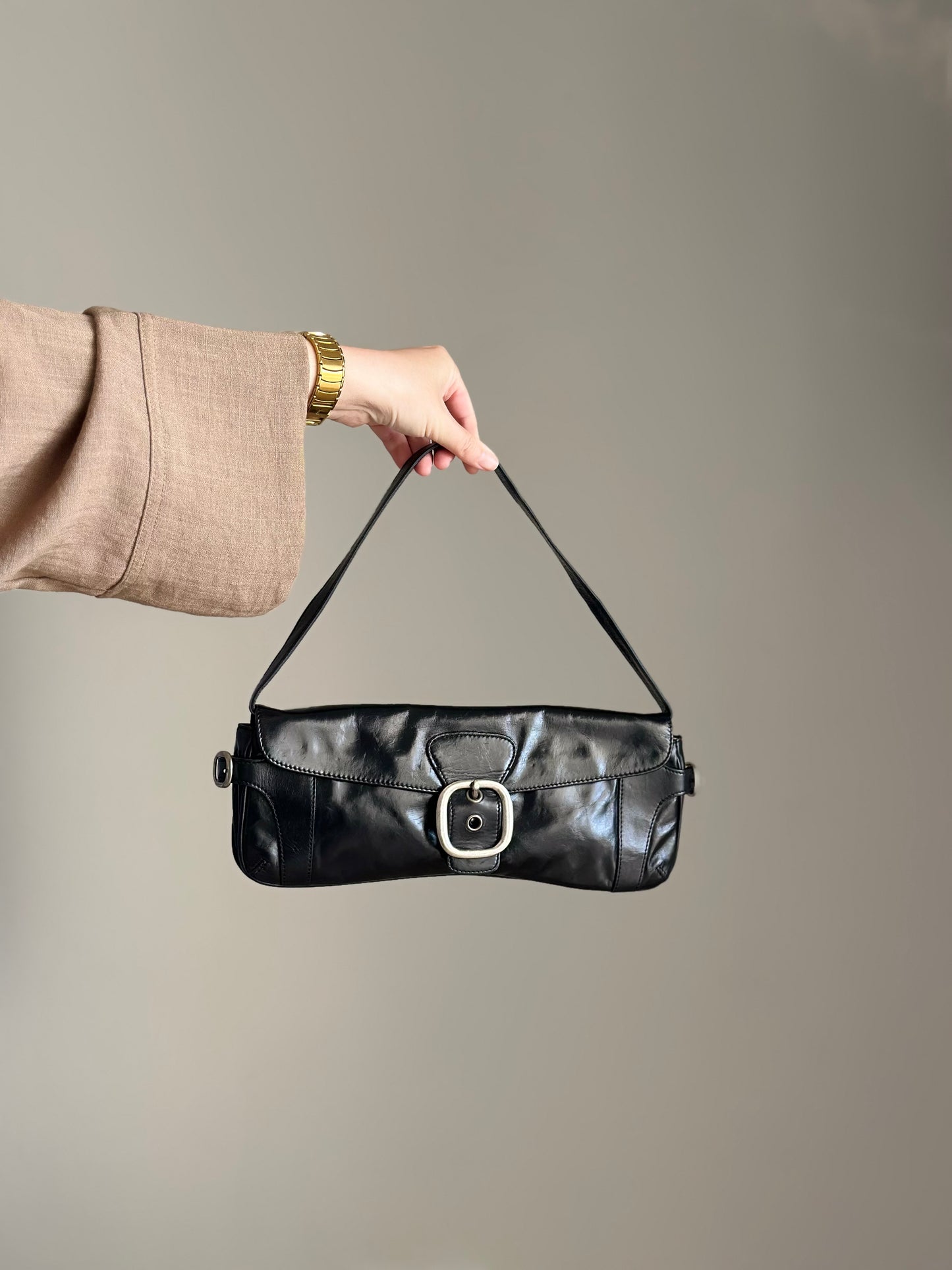 Authentic leather vintage DKNY bag from 2000s