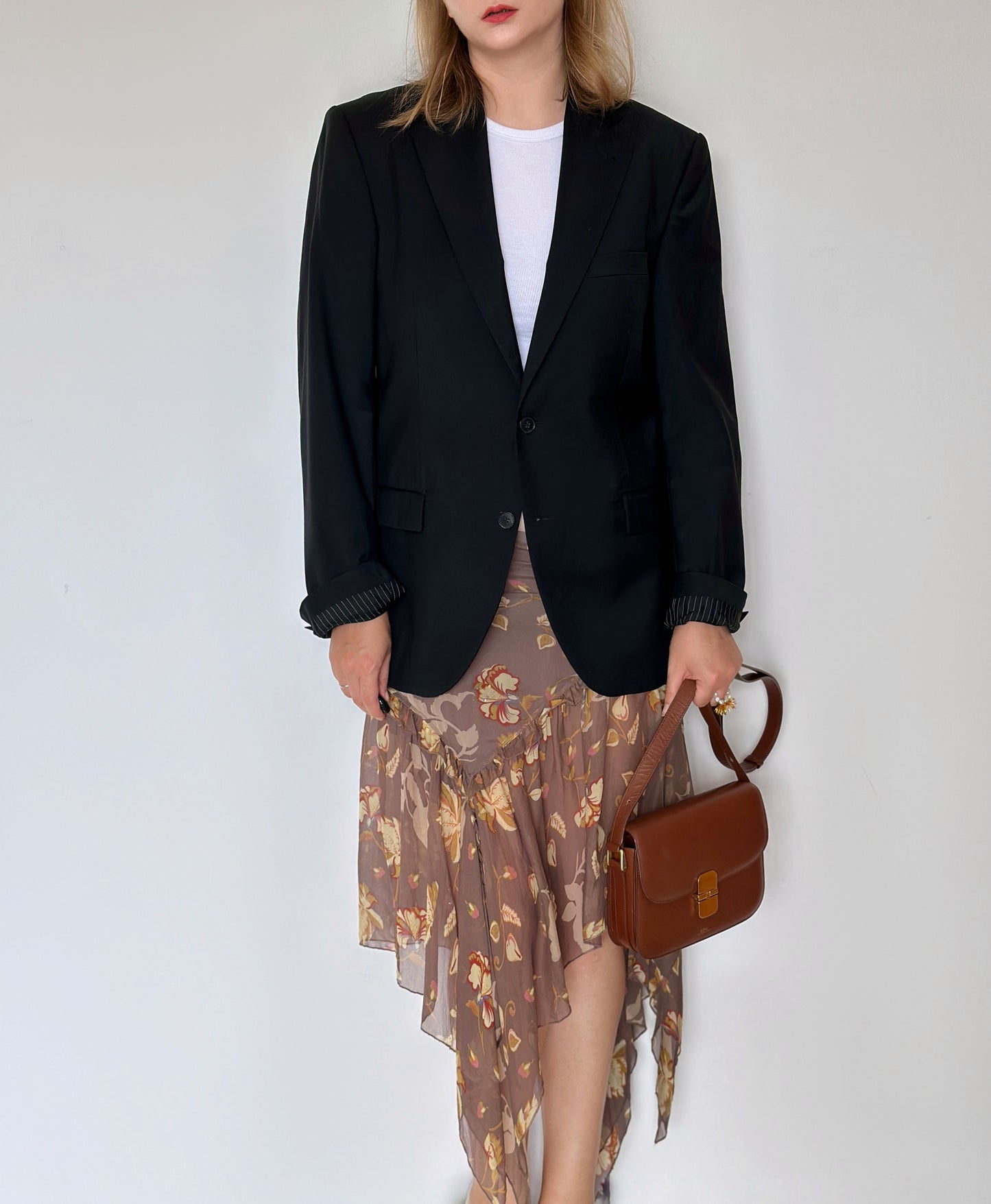Stunning vintage silk skirt 💔