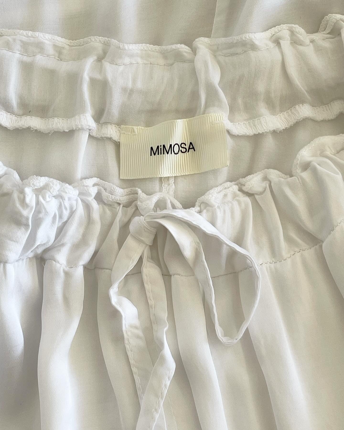 Amazing asymetrical midi/maxi skirt made from viscose