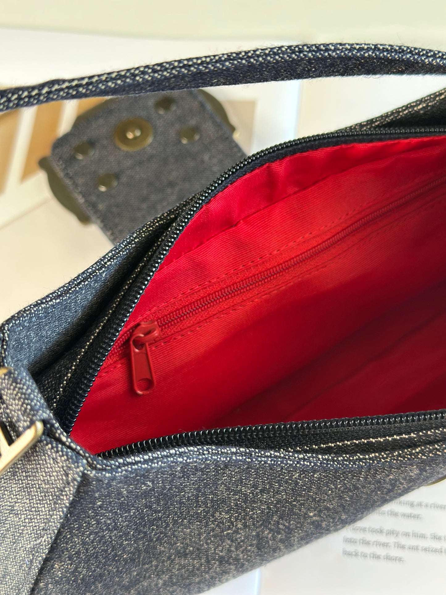 Stunning denim shoulder bag Guess with rhinestones Y2K