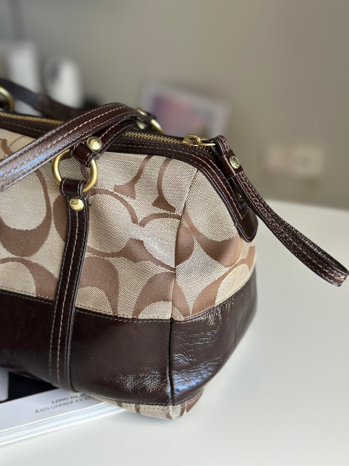 Beautiful authentic vintage bag Coach