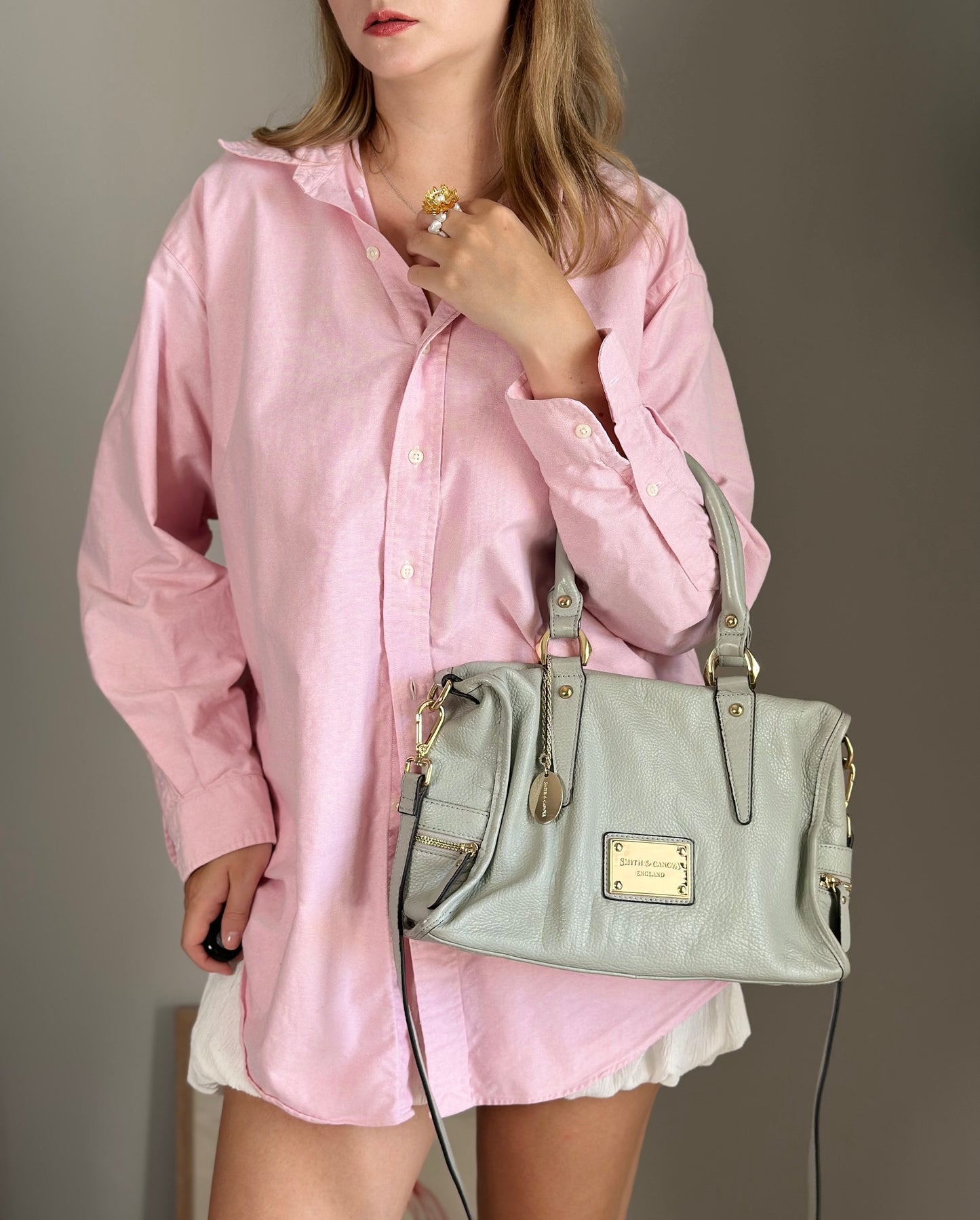 Elegant grey leather handbag from Smith & Canova (England)