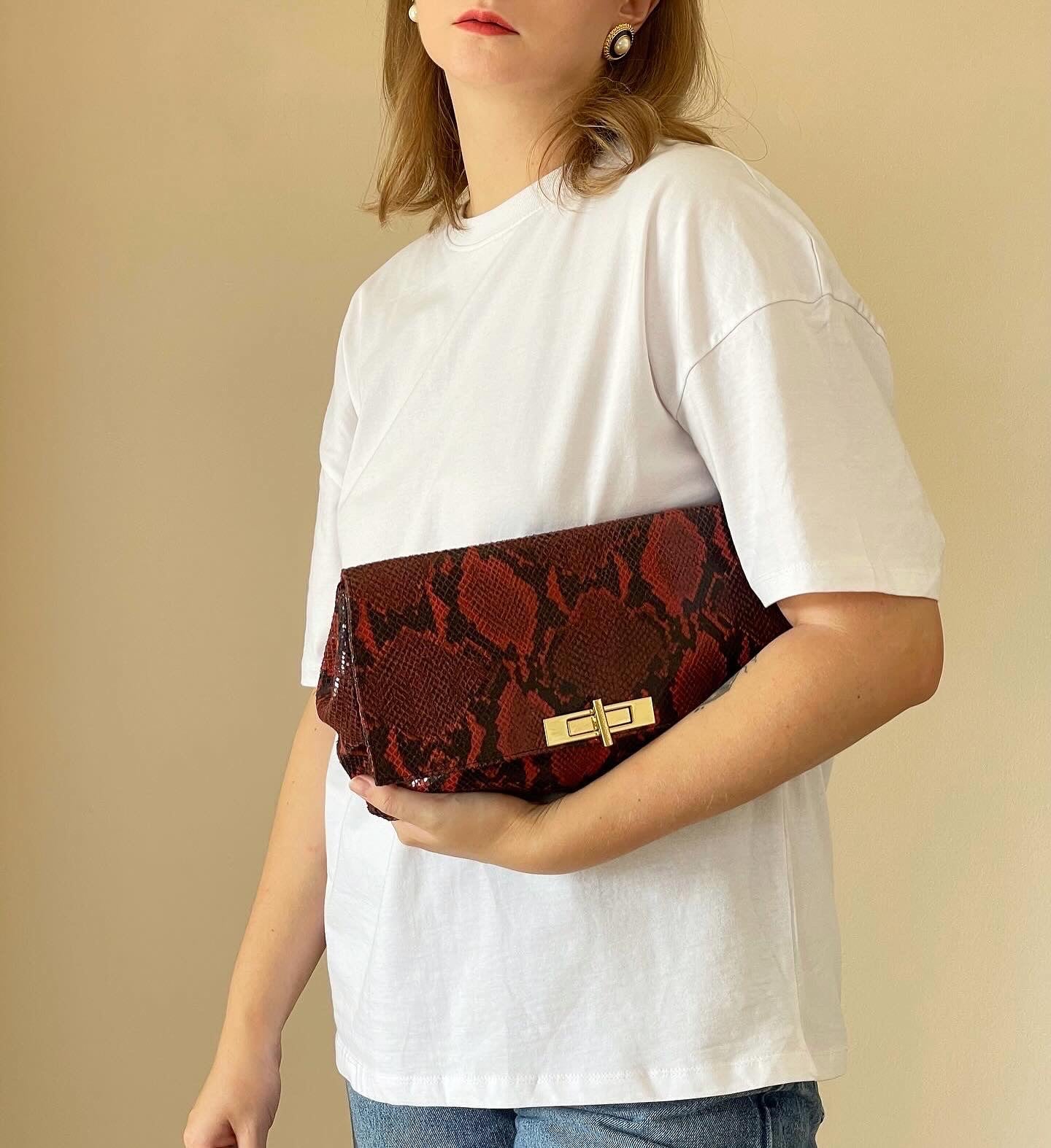 Beautiful authentic leather clutch bag Kurt Geiger