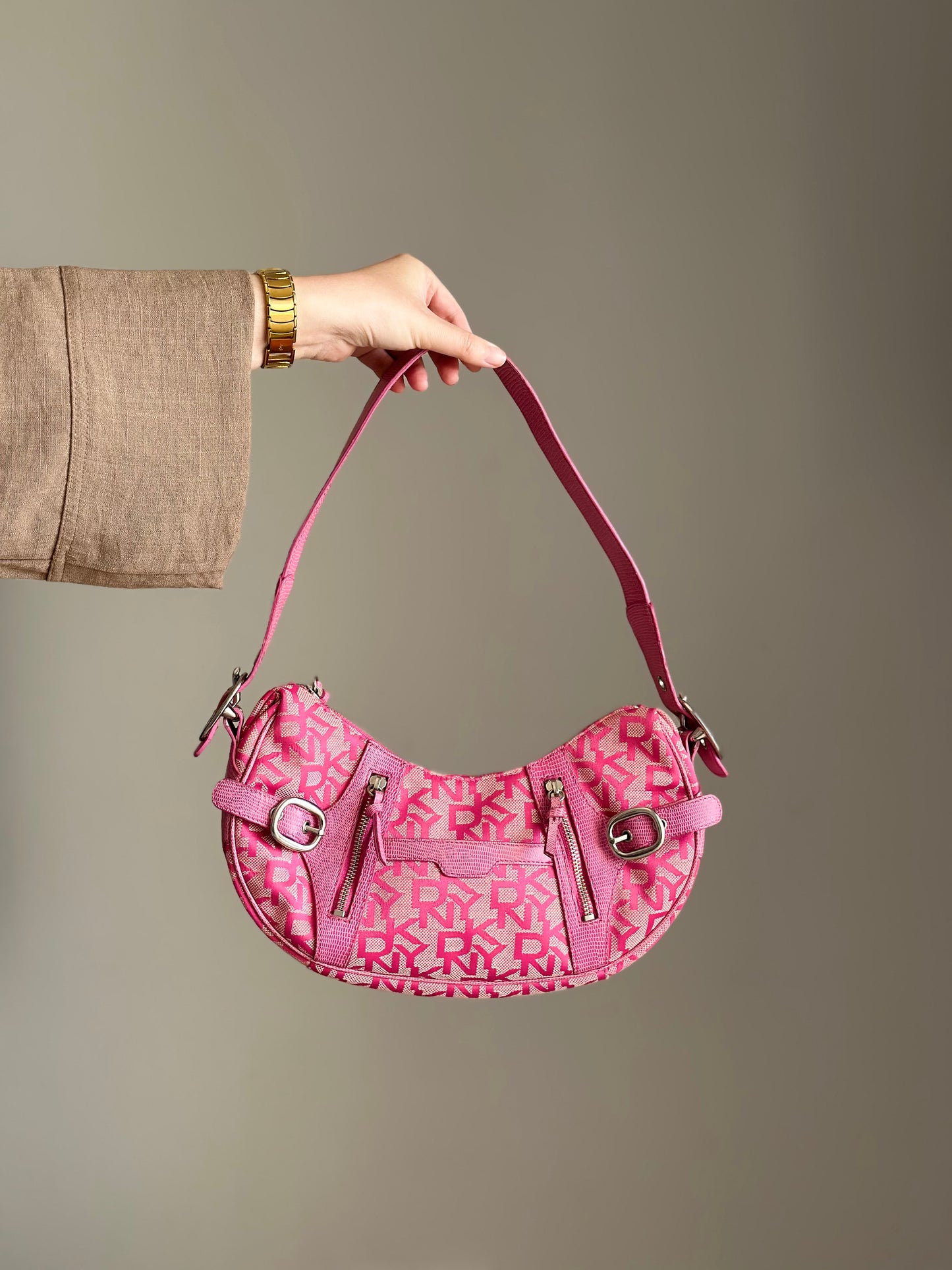Stylish vintage pink bag DKNY (2000s era)