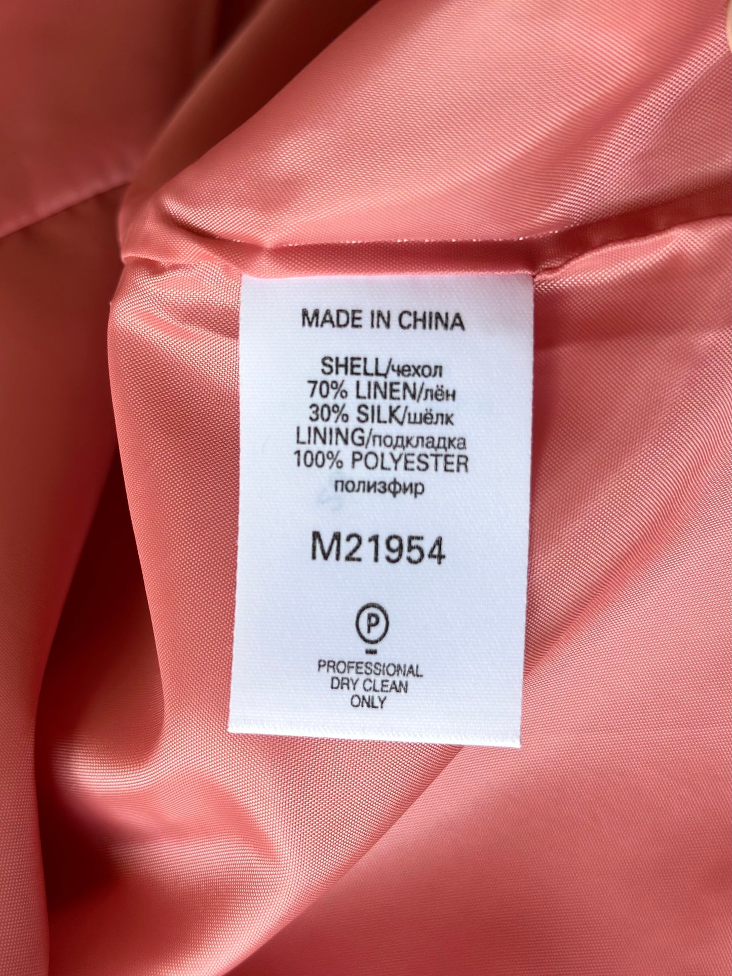 Linen-silk tailored top with open back