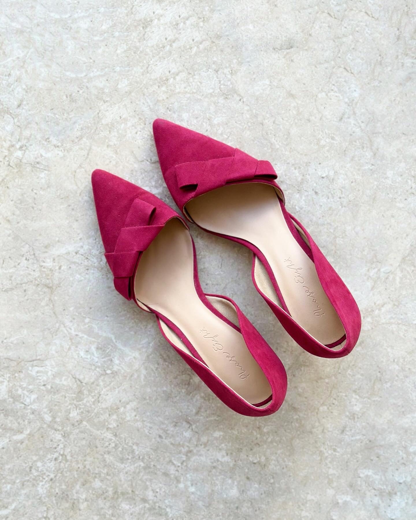 Elegant pink kitten heels with pointed toe