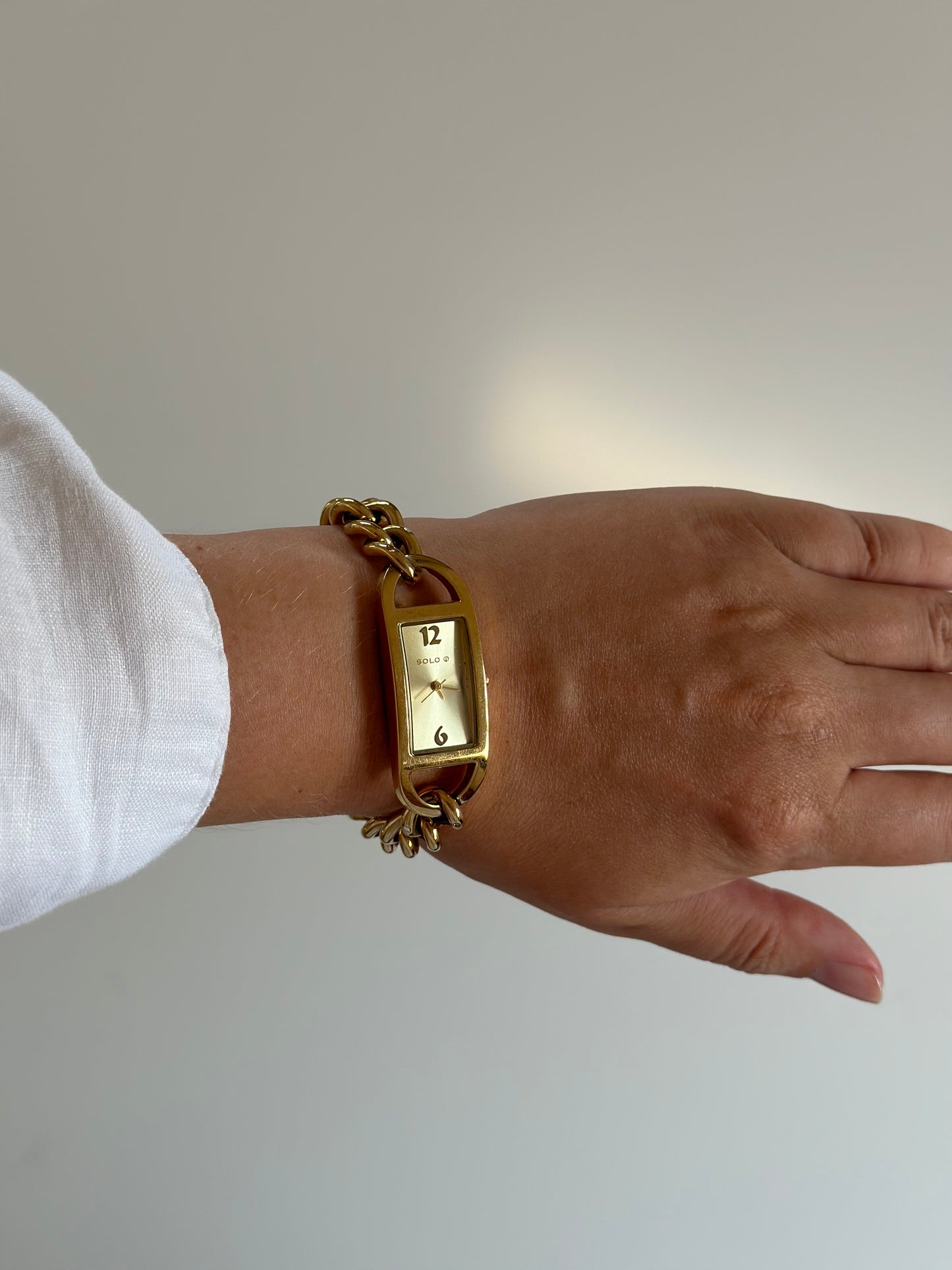 Vintage gold-tone watch