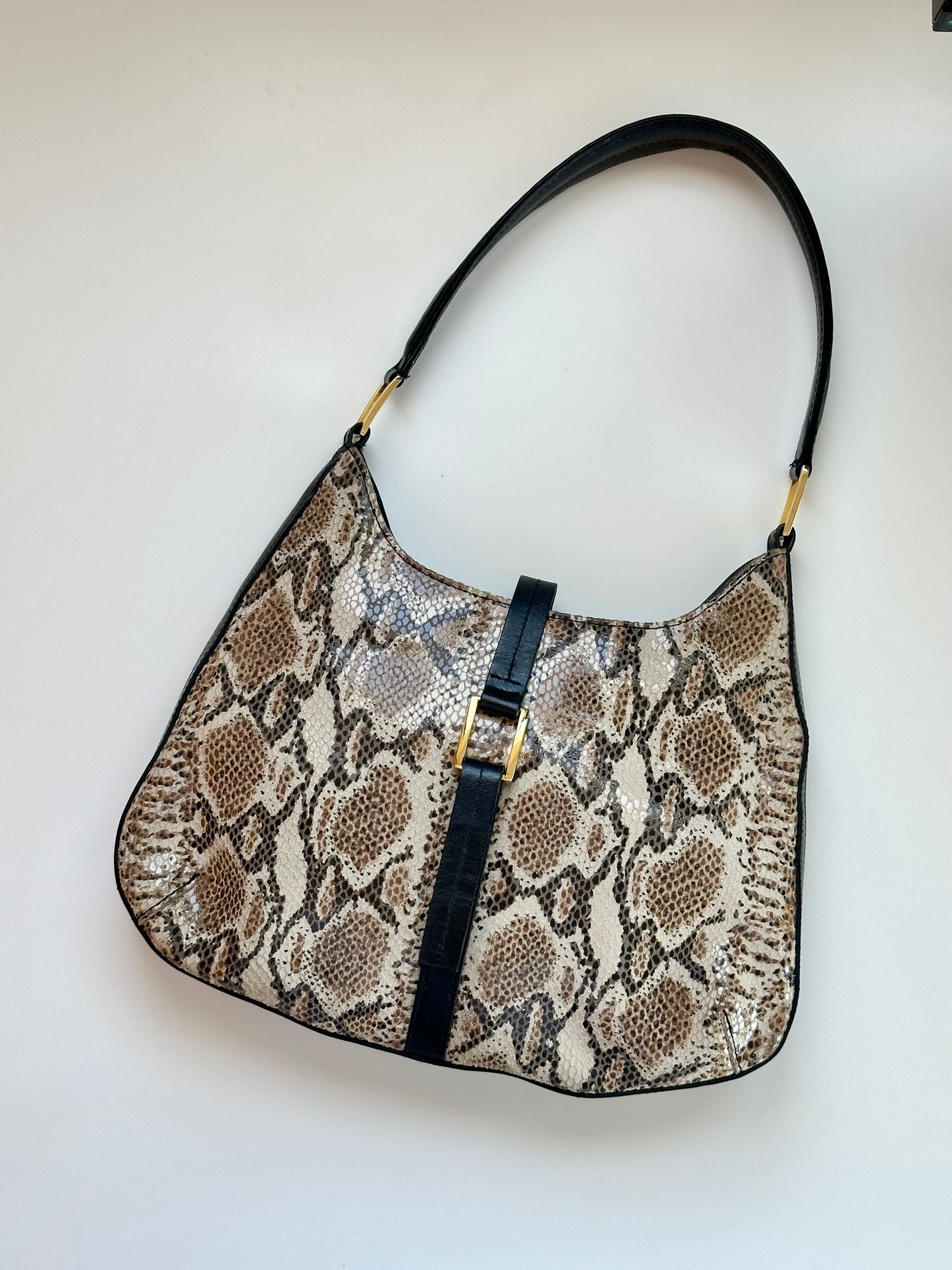 Vintage leather bag