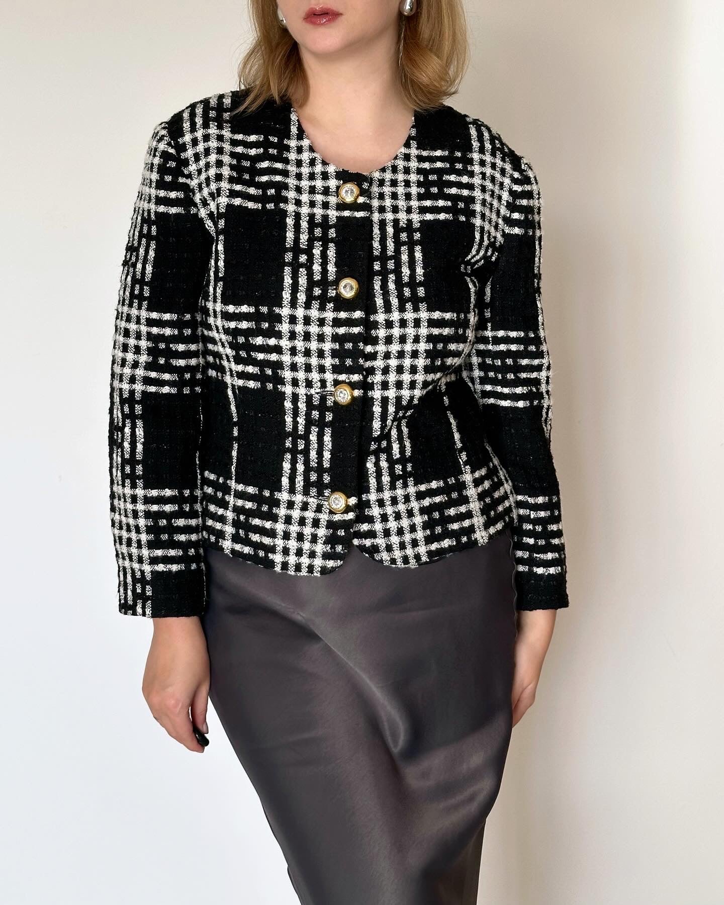 Beautiful vintage tweed blazer 💔