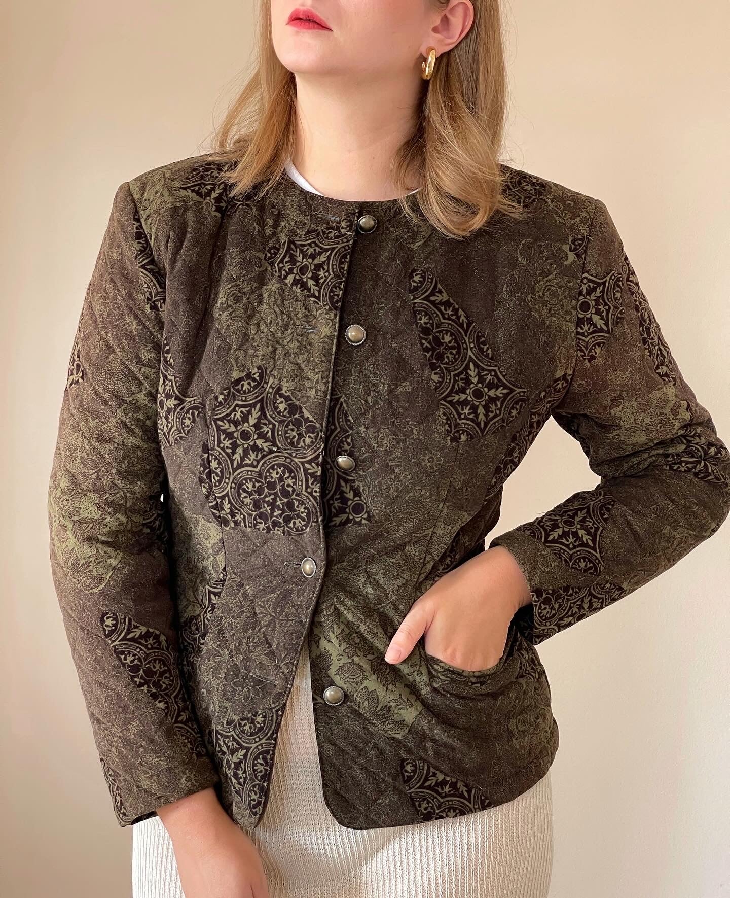 Vintage khaki jacket in a quilted weave