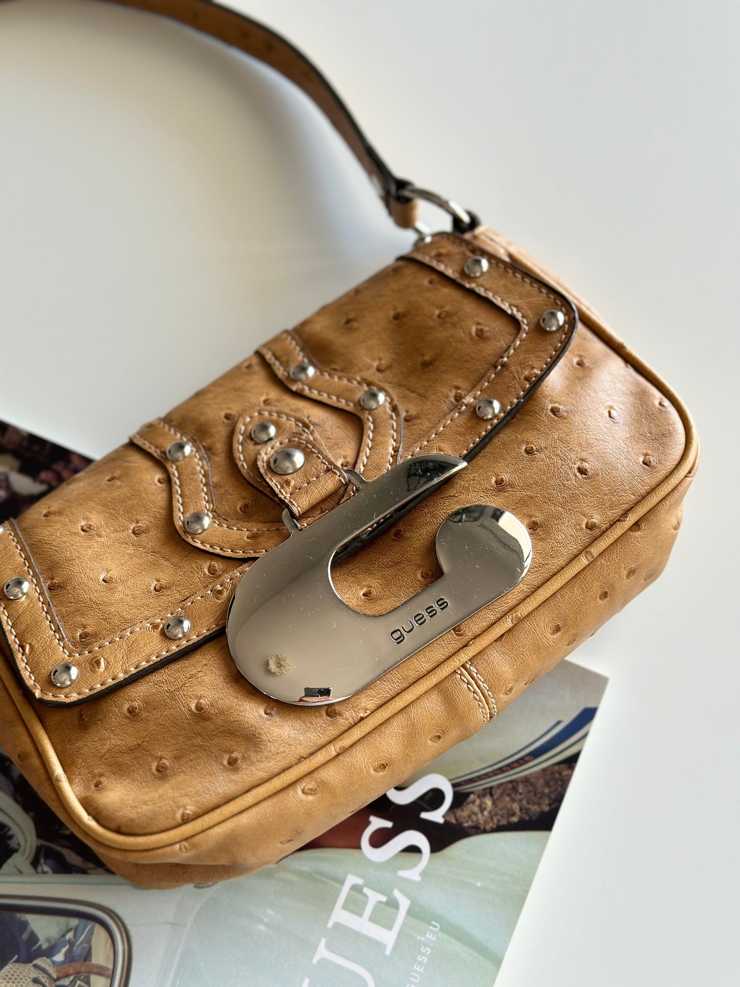 Amazing vintage baguette bag Guess