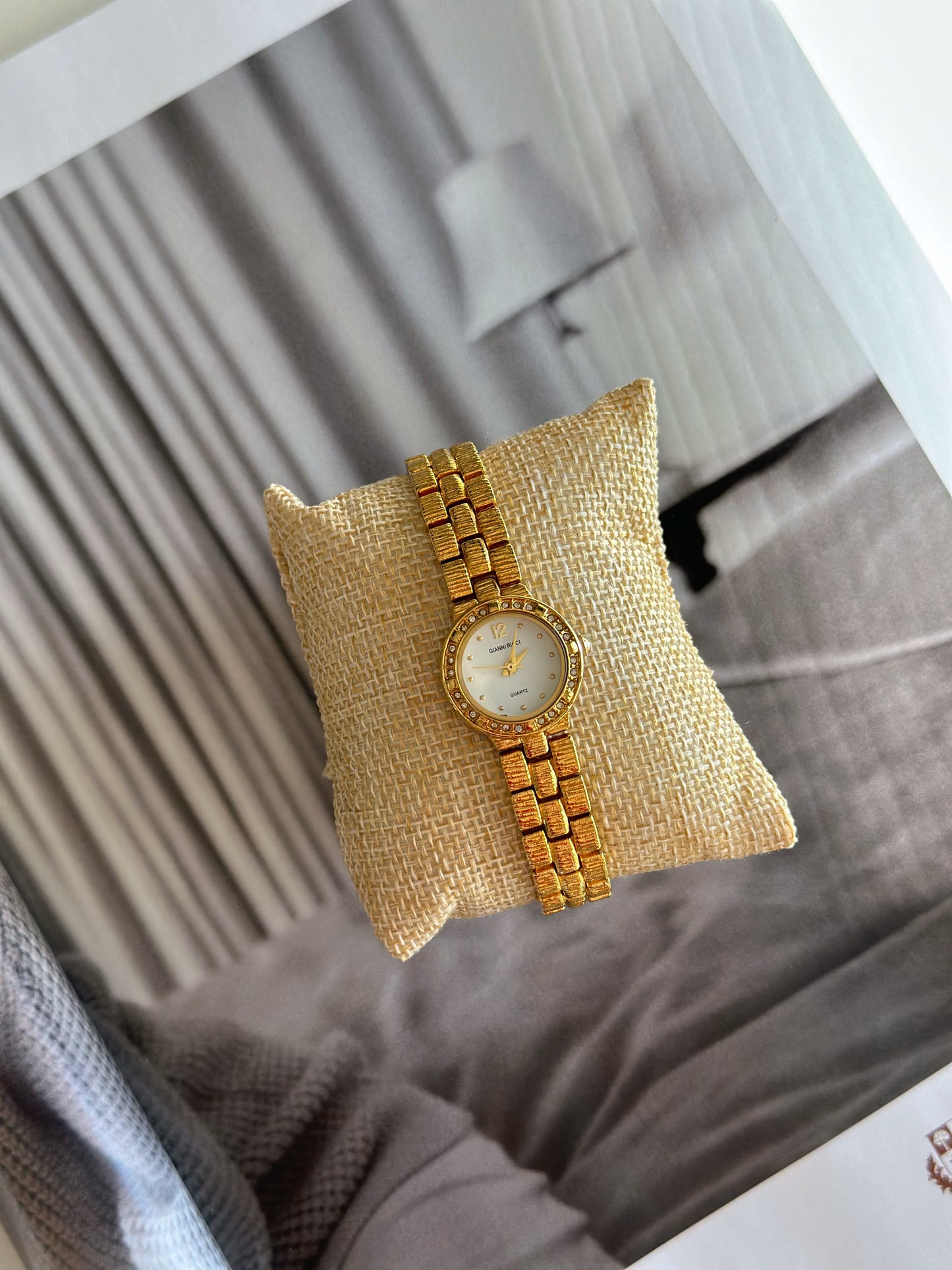 Beautiful vintage gold-tone watch Gianni Ricci✨