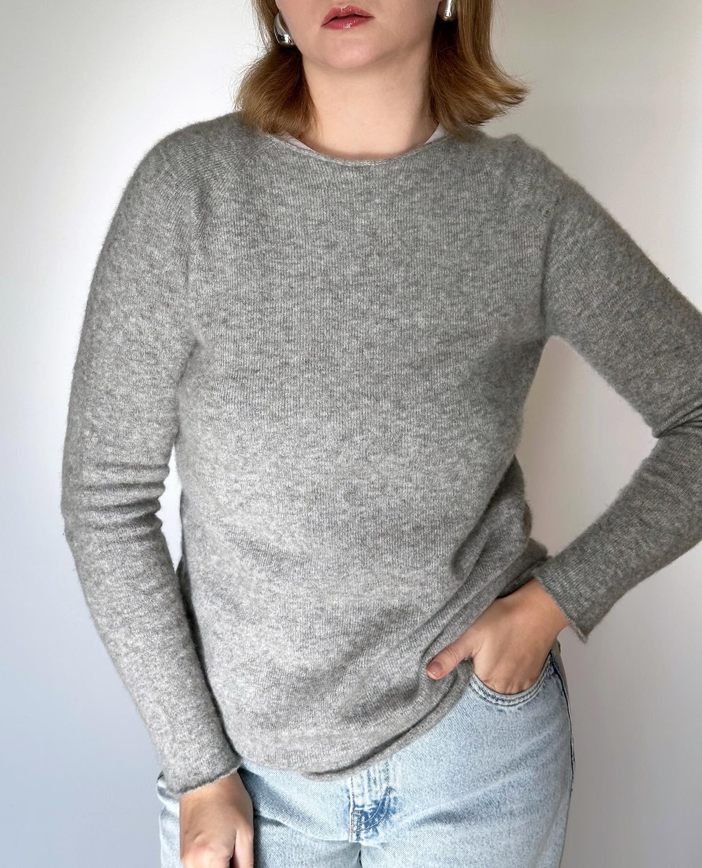 Stunning vintage cashmere jumper by Lamberto Losani 💔