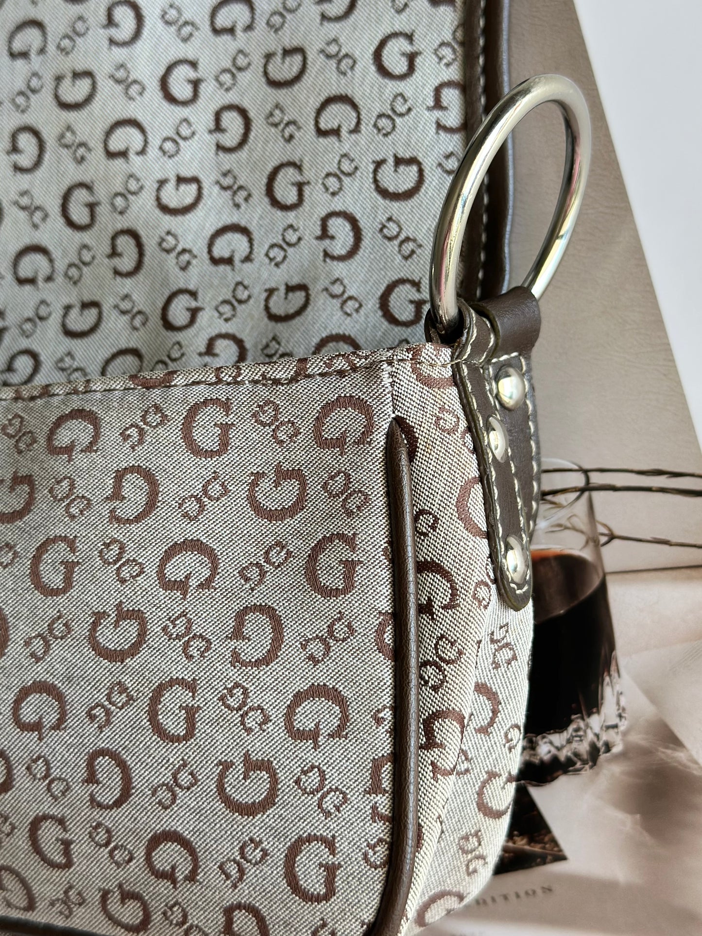 Vintage beige/brown monogram baguette bag Guess