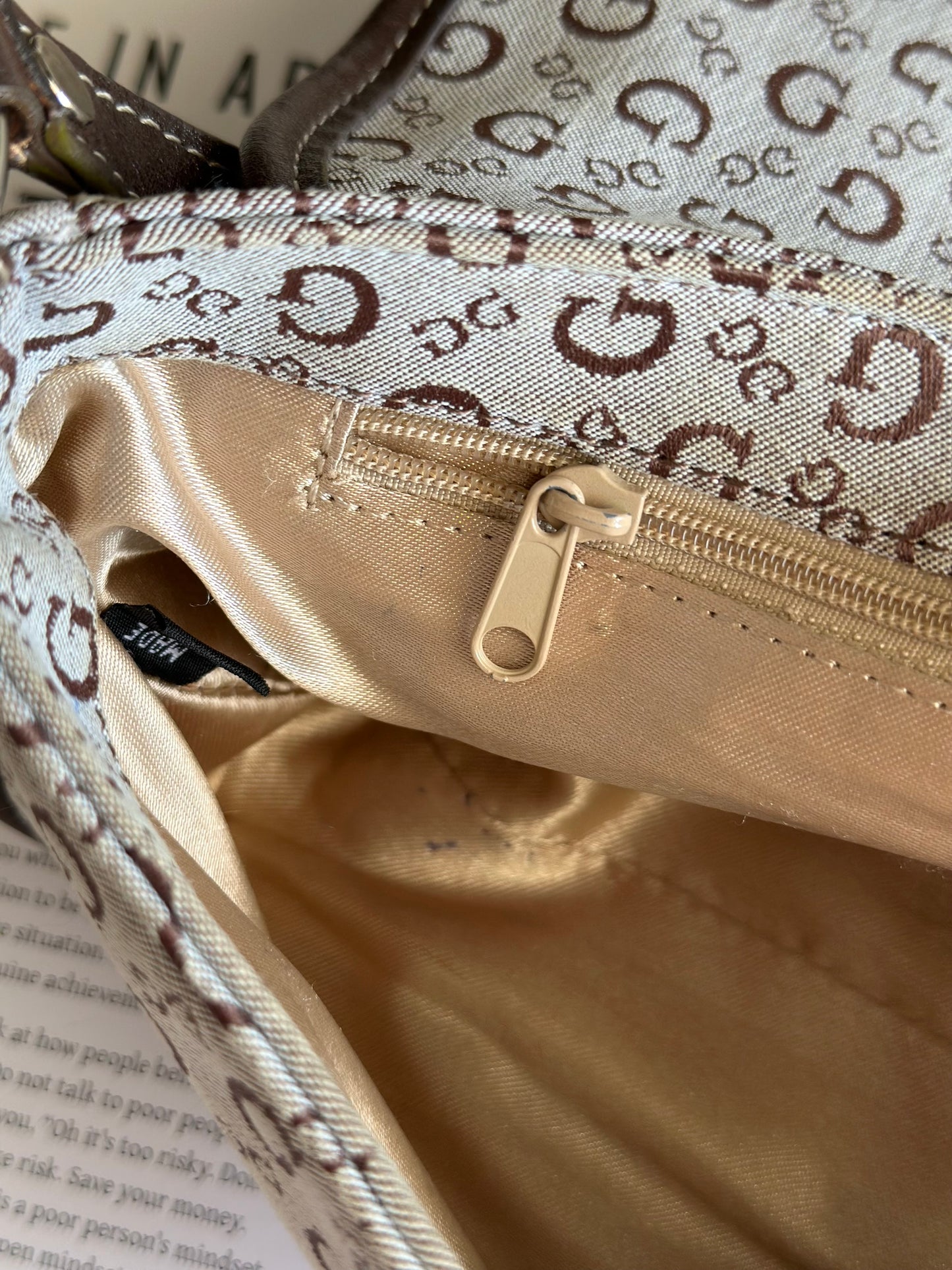 Vintage beige/brown monogram baguette bag Guess