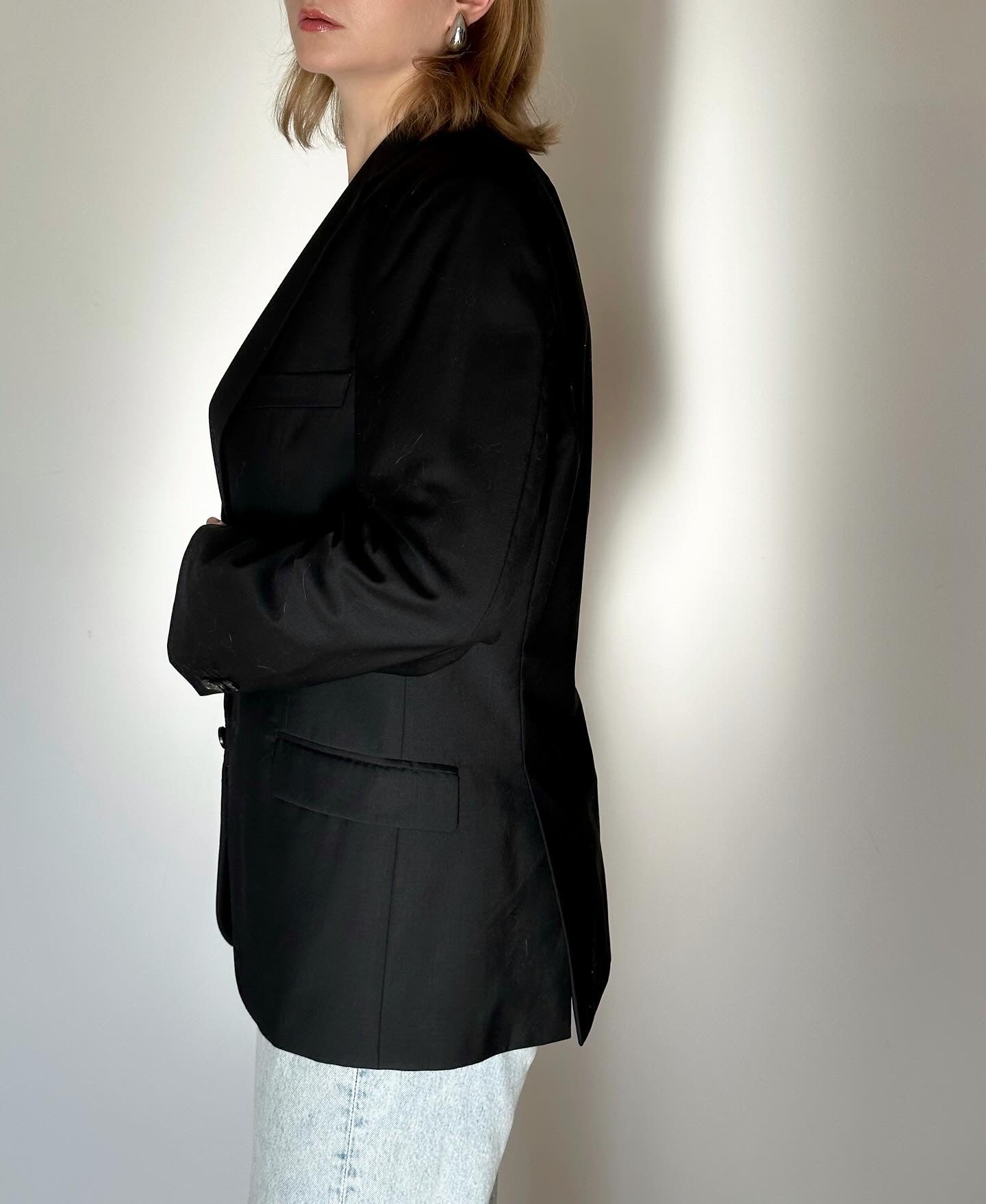 Vintage men's 100% wool black blazer
