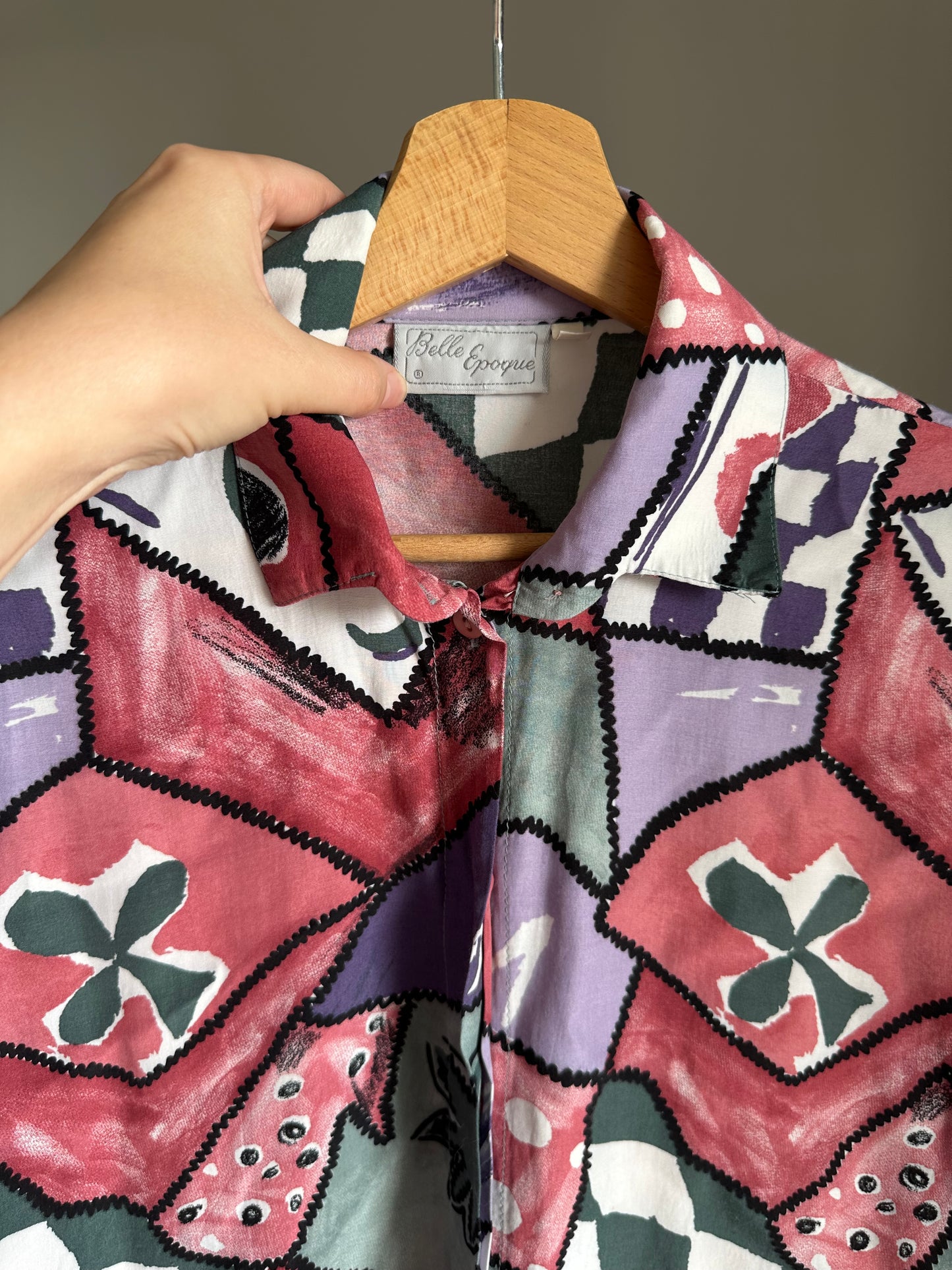 Bold vintage viscose blouse