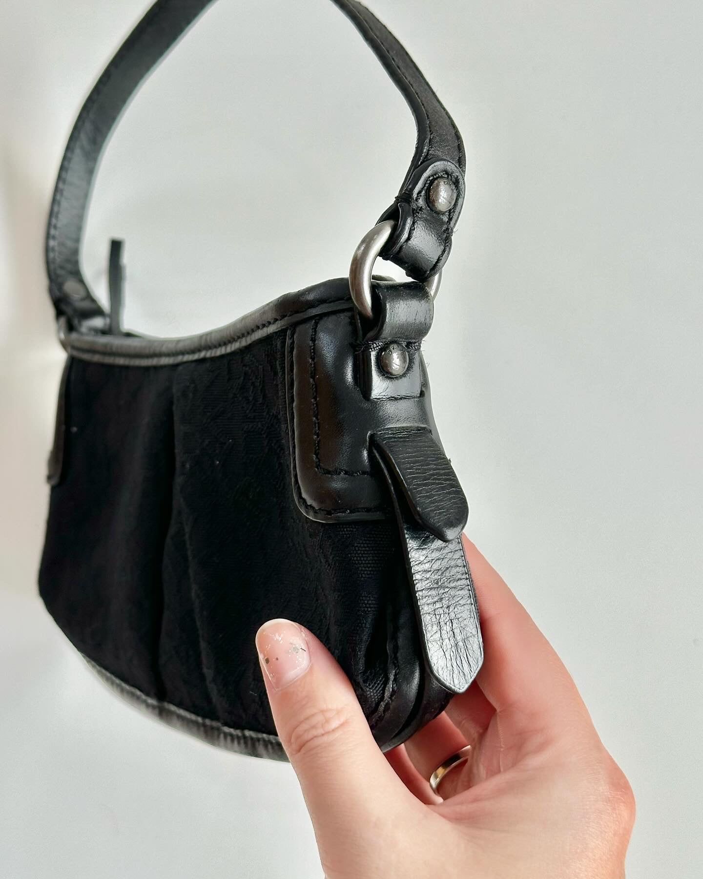Trendy vintage DKNY mini baguette bag