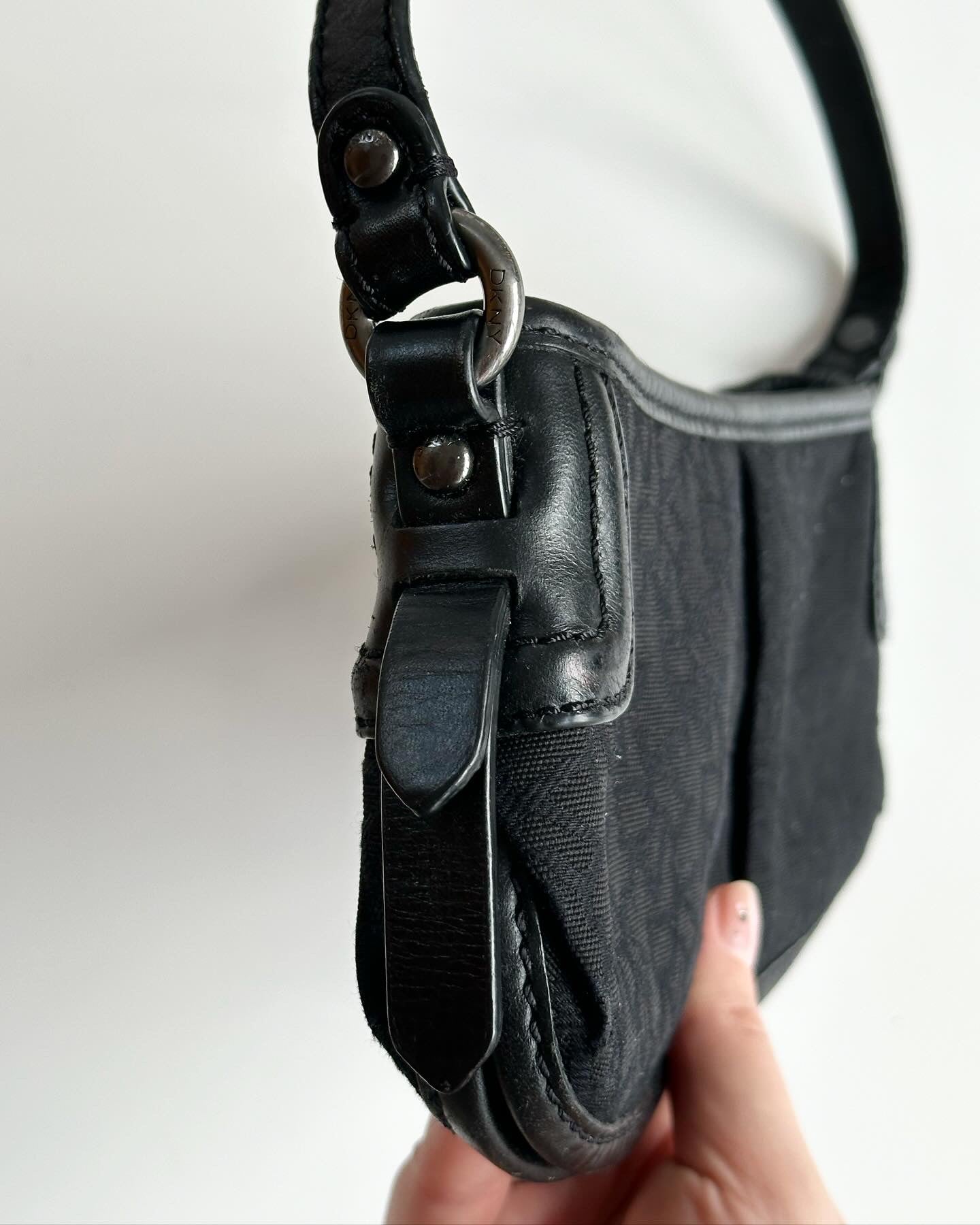 Trendy vintage DKNY mini baguette bag