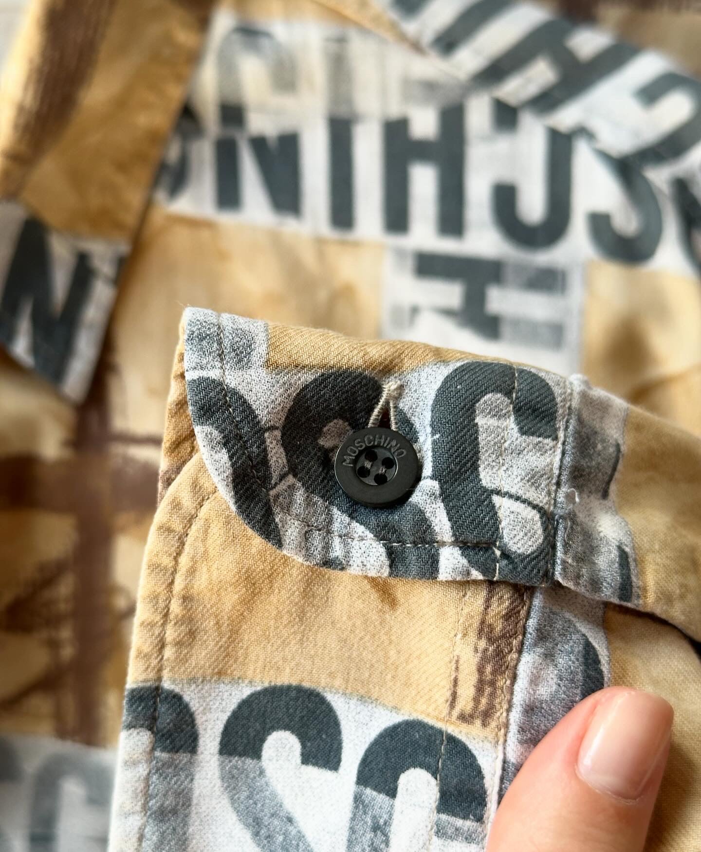 Amazing vintage Moschino Jeans shirt