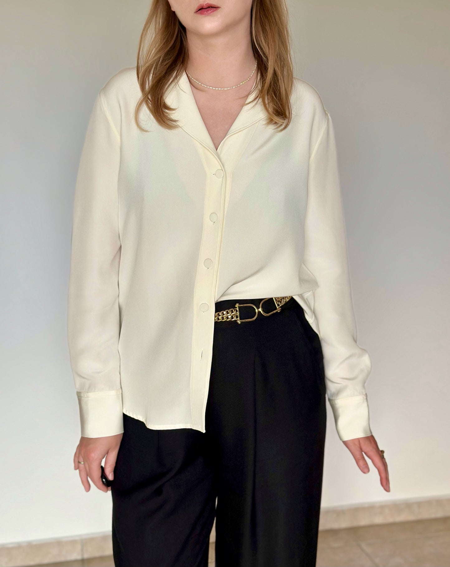 Luxurious 100% silk ivory blouse by Suistudio