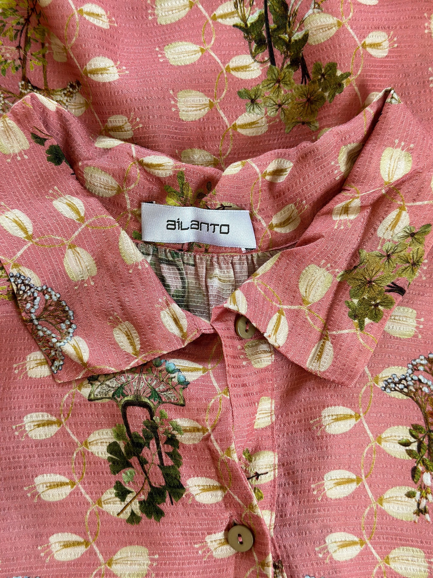 Beautiful viscose pink blouse