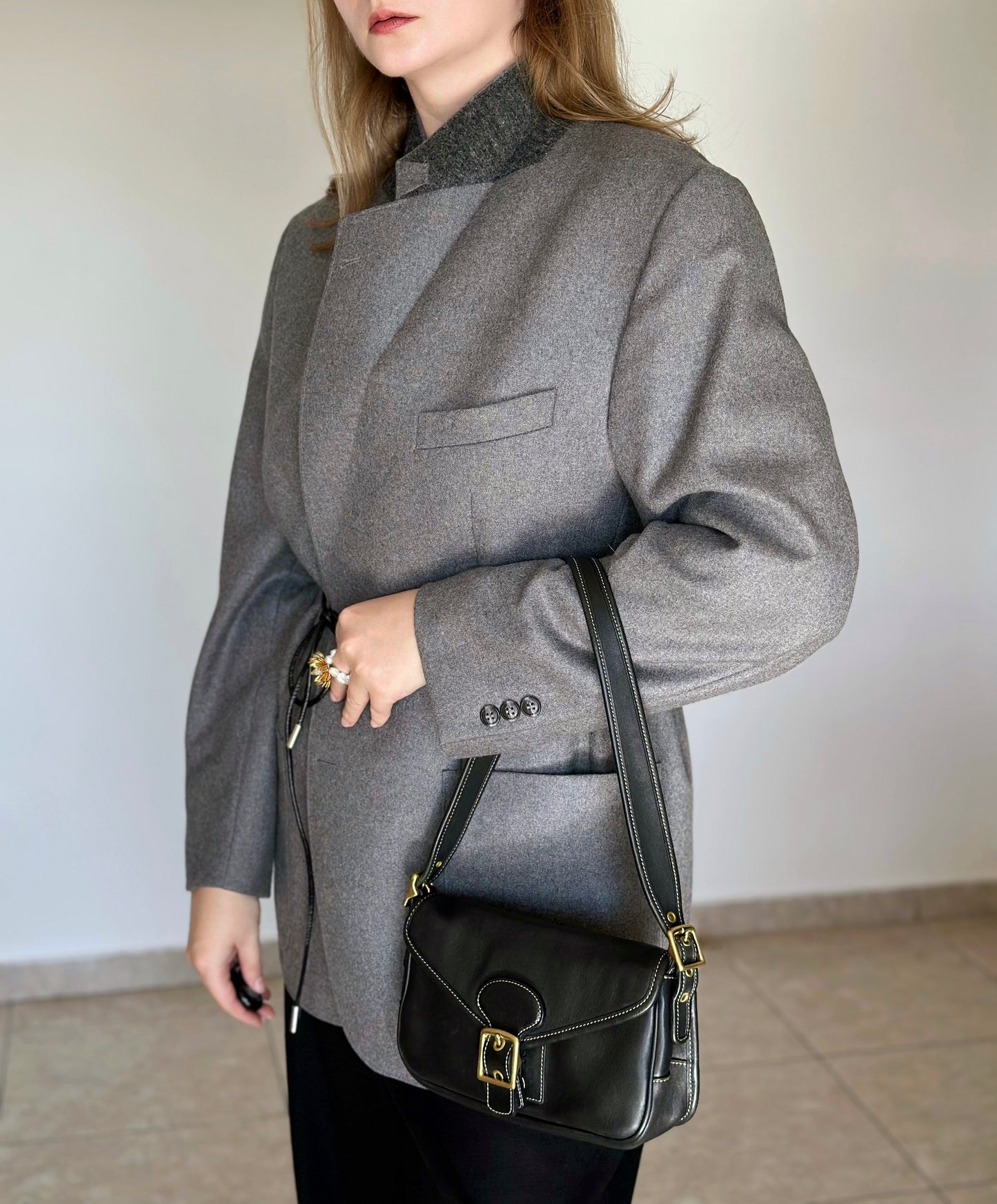 Authentic stylish vintage Coach bag from 2000s
