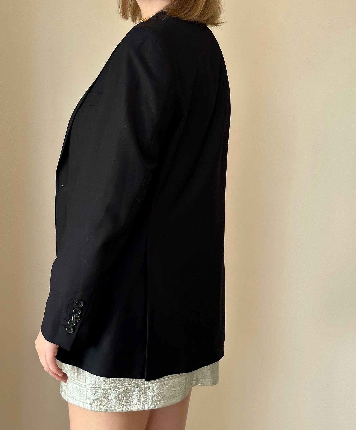 Vintage men's black blazer with accent buttons