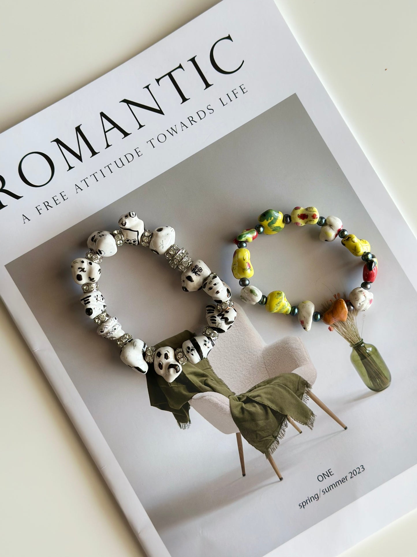 Vintage bracelet with colourful hand-painted ceramic beads
