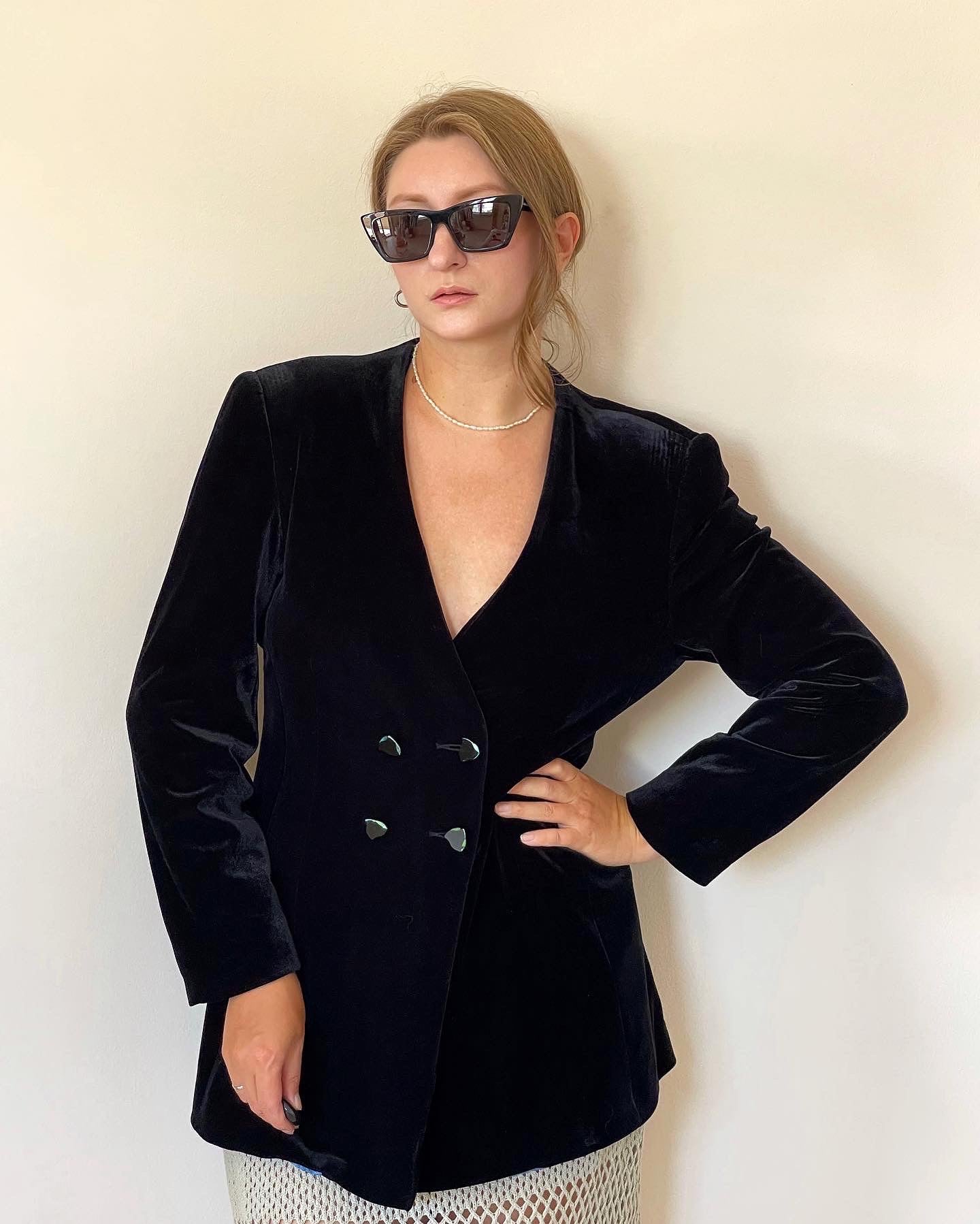 Vintage black velvet blazer Jacques Vert (80s)