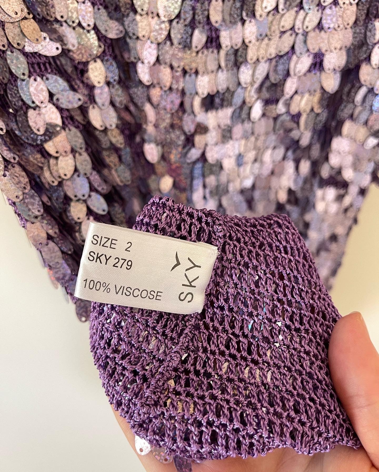 Incredible viscose knitted vintage top with violet sequins