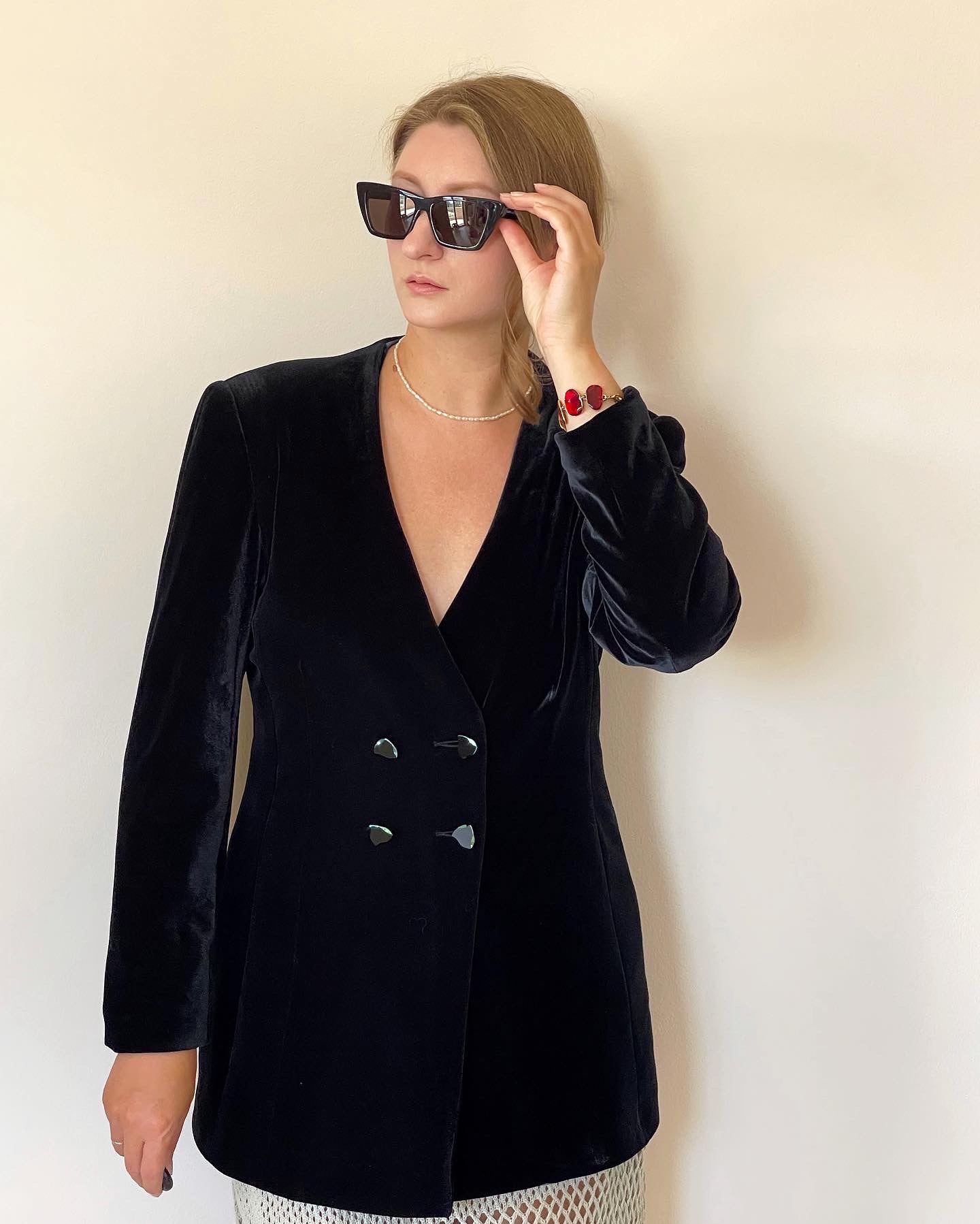 Vintage black velvet blazer Jacques Vert (80s)