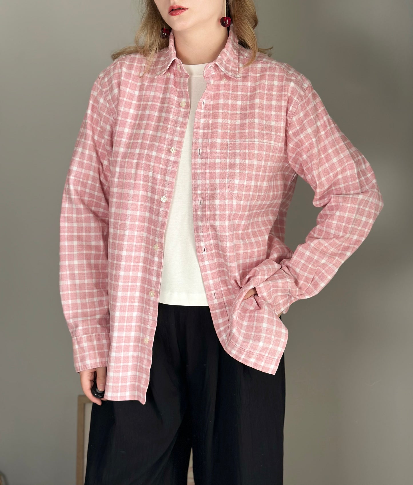 Charming pink and white checkered shirt