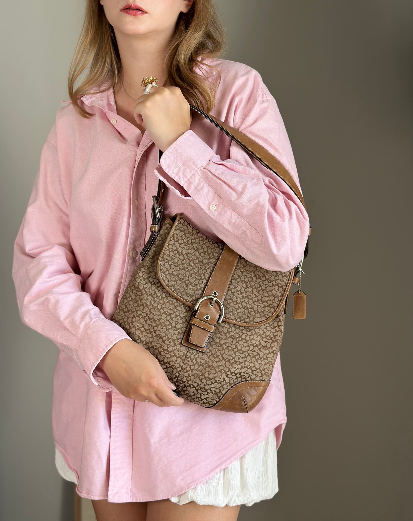 Stunning vintage Coach shoulder bag