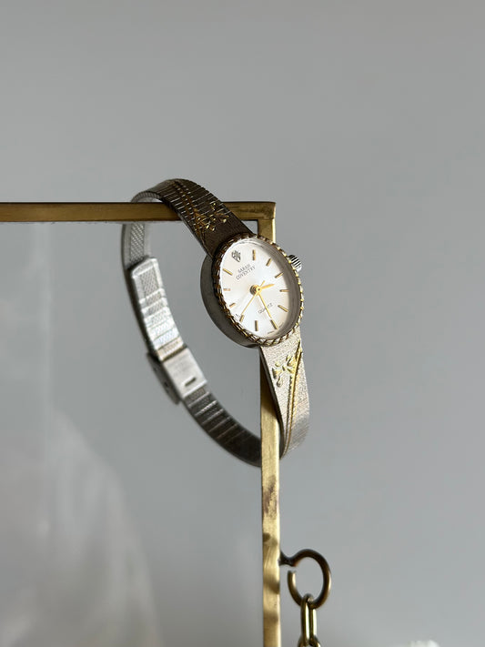 Charming vintage Sarah Coventry watch with a delicate design