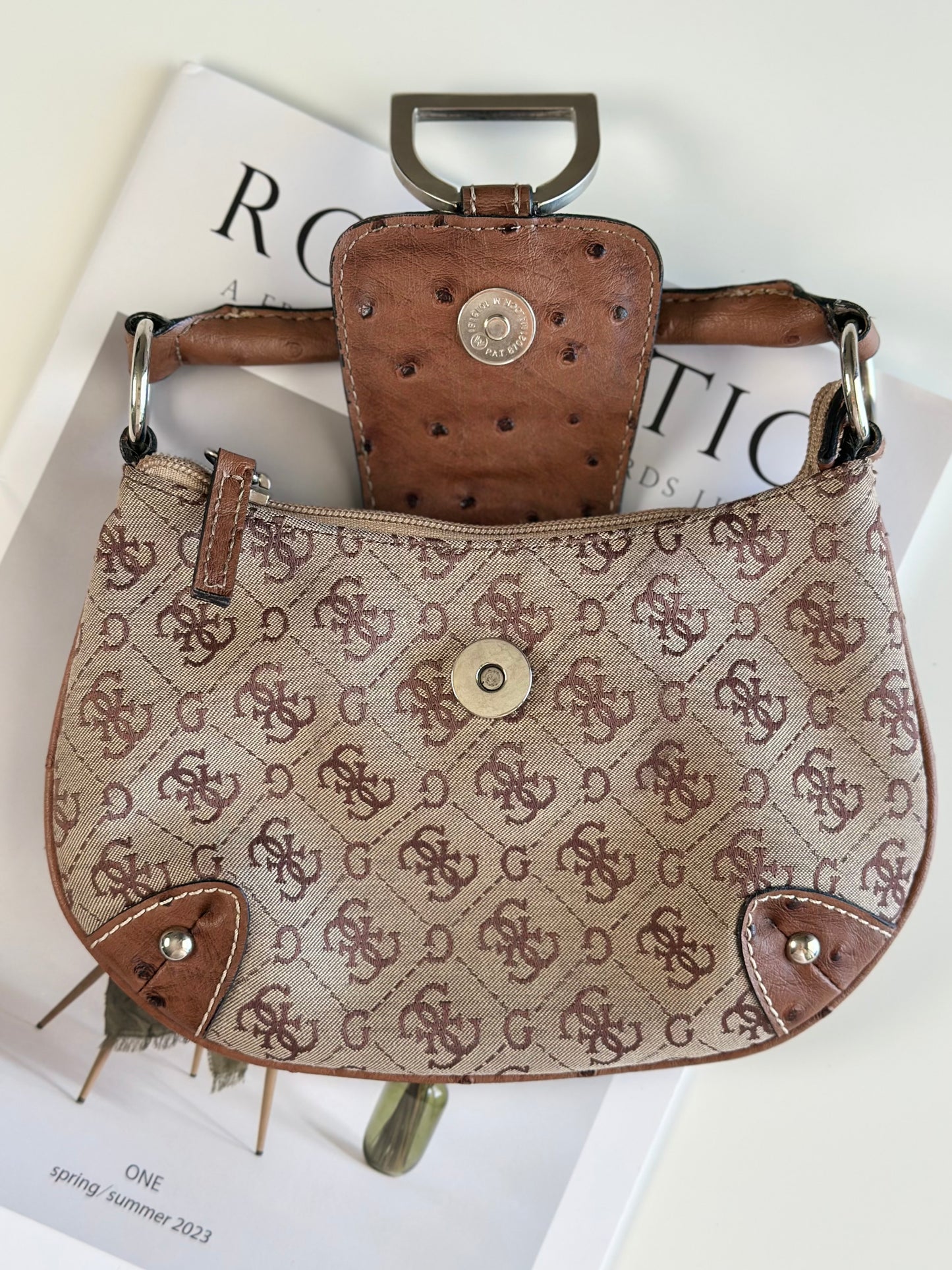 Charming vintage mini Guess bag from 2000s