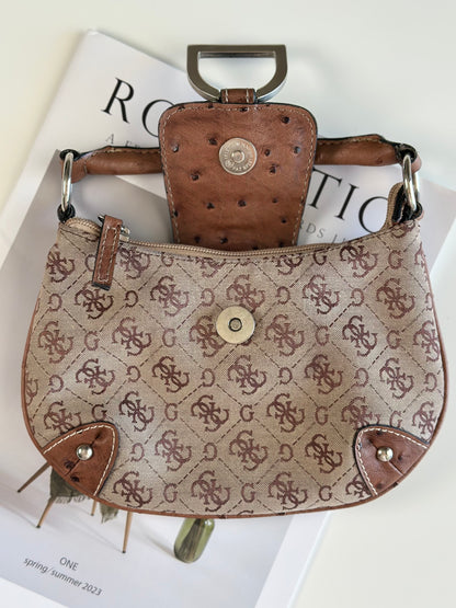 Charming vintage mini Guess bag from 2000s