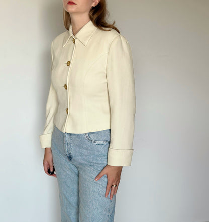 Charming vintage classic cream blazer