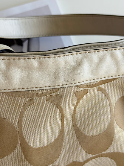 Vintage Coach Zoe bag
