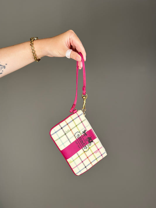 Lovely vintage Coach mini wristlet in playful plaid