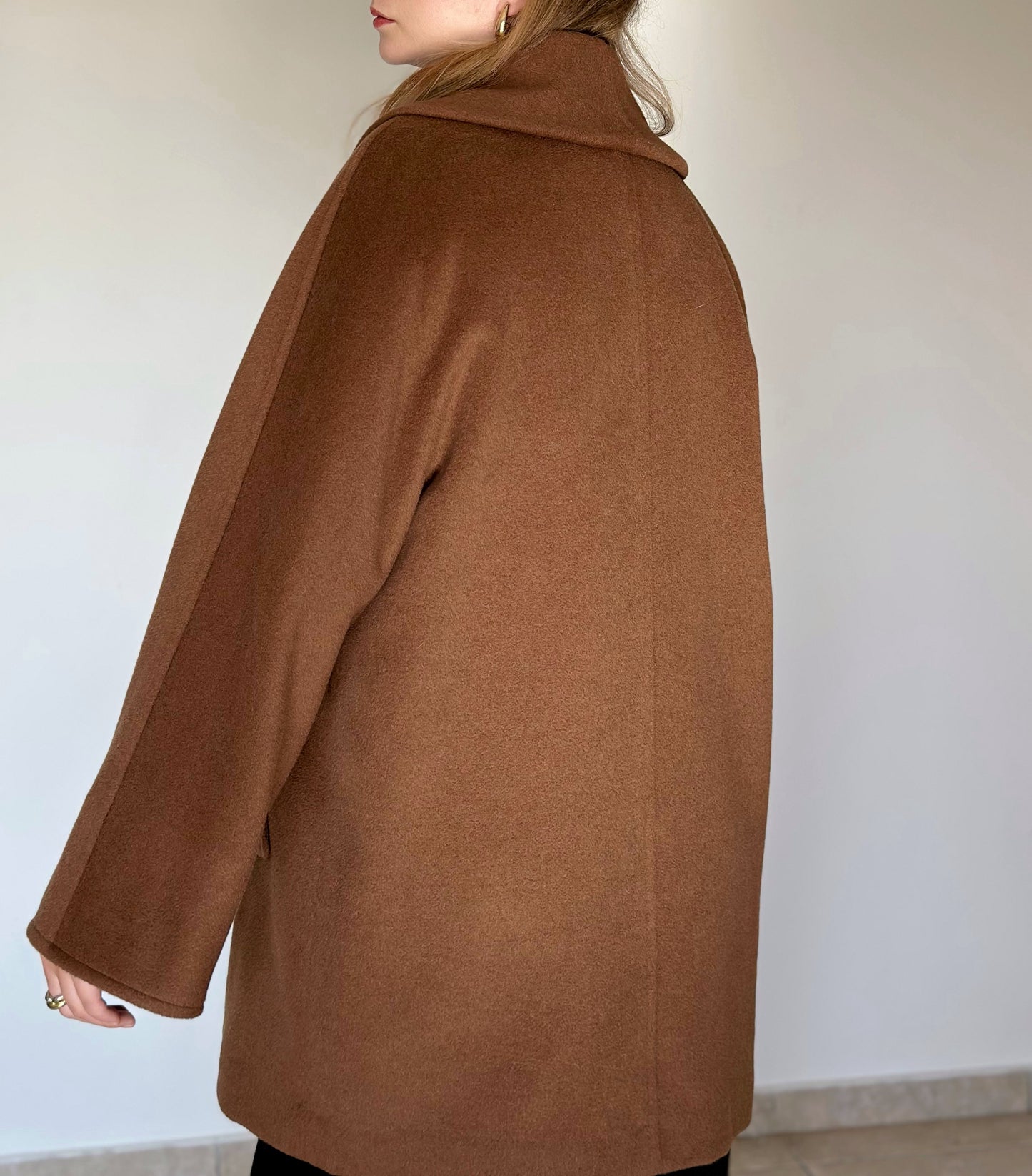 Elegant vintage wool-cashmere coat