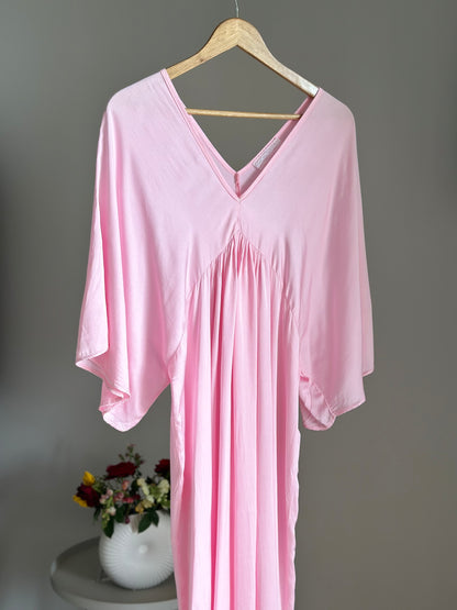 Charming vintage lounge pink dress