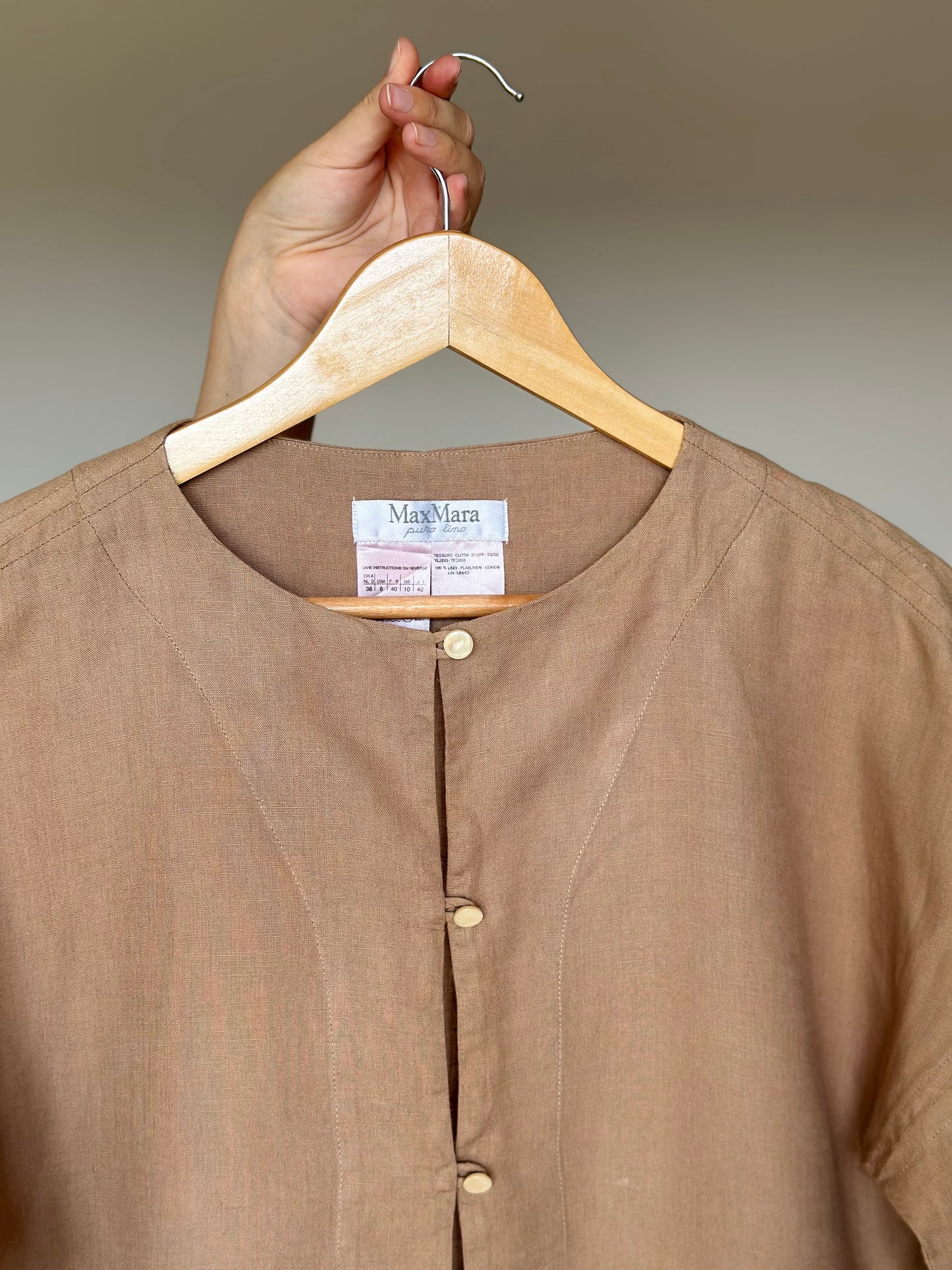 Beautiful vintage minimalistic linen blouse Max Mara