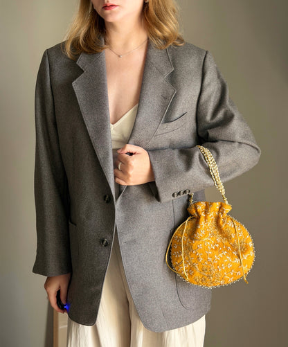 Charming vintage drawstring yellow bag