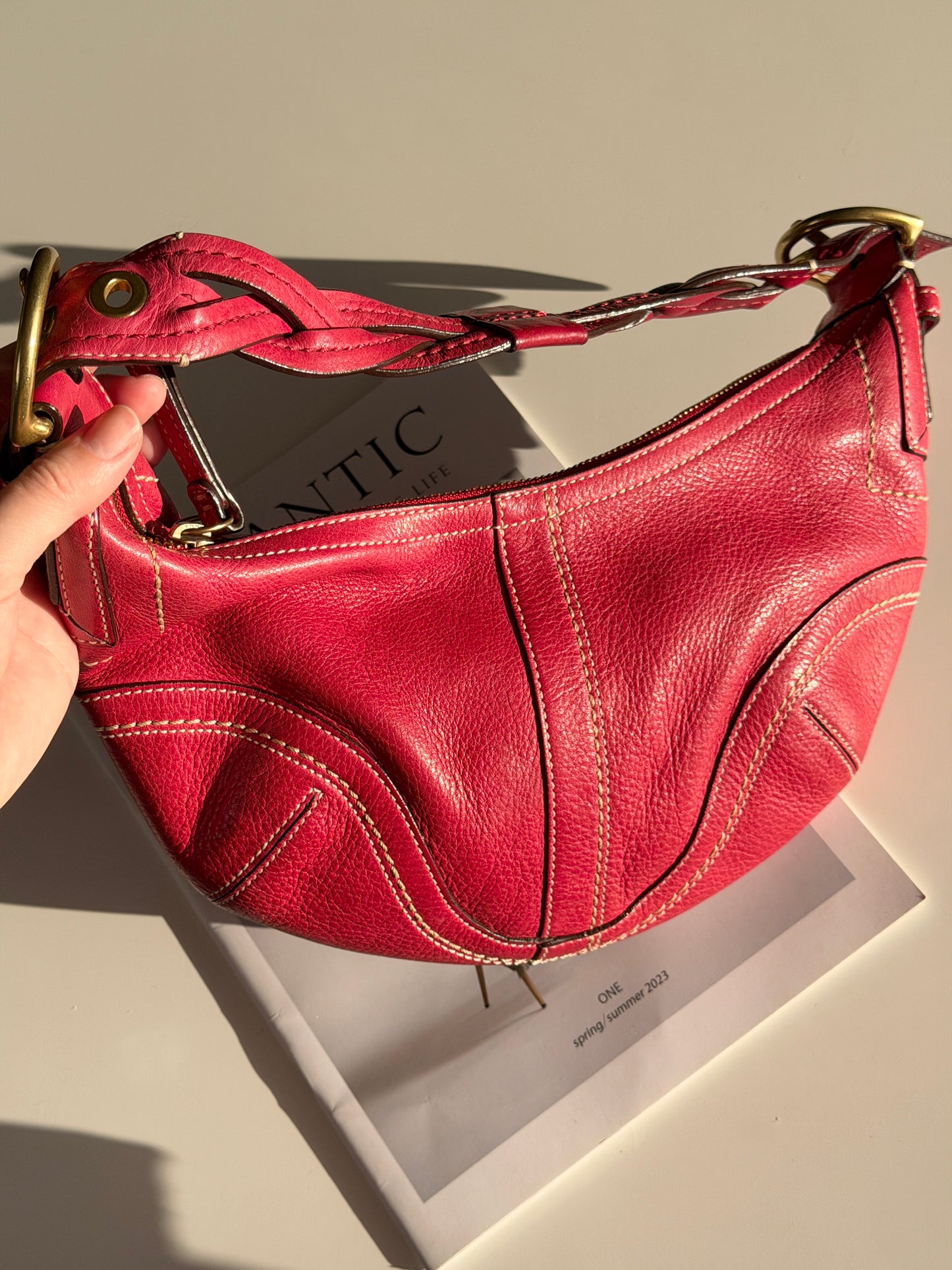 Iconic vintage Coach Soho bag in vibrant fuchsia leather